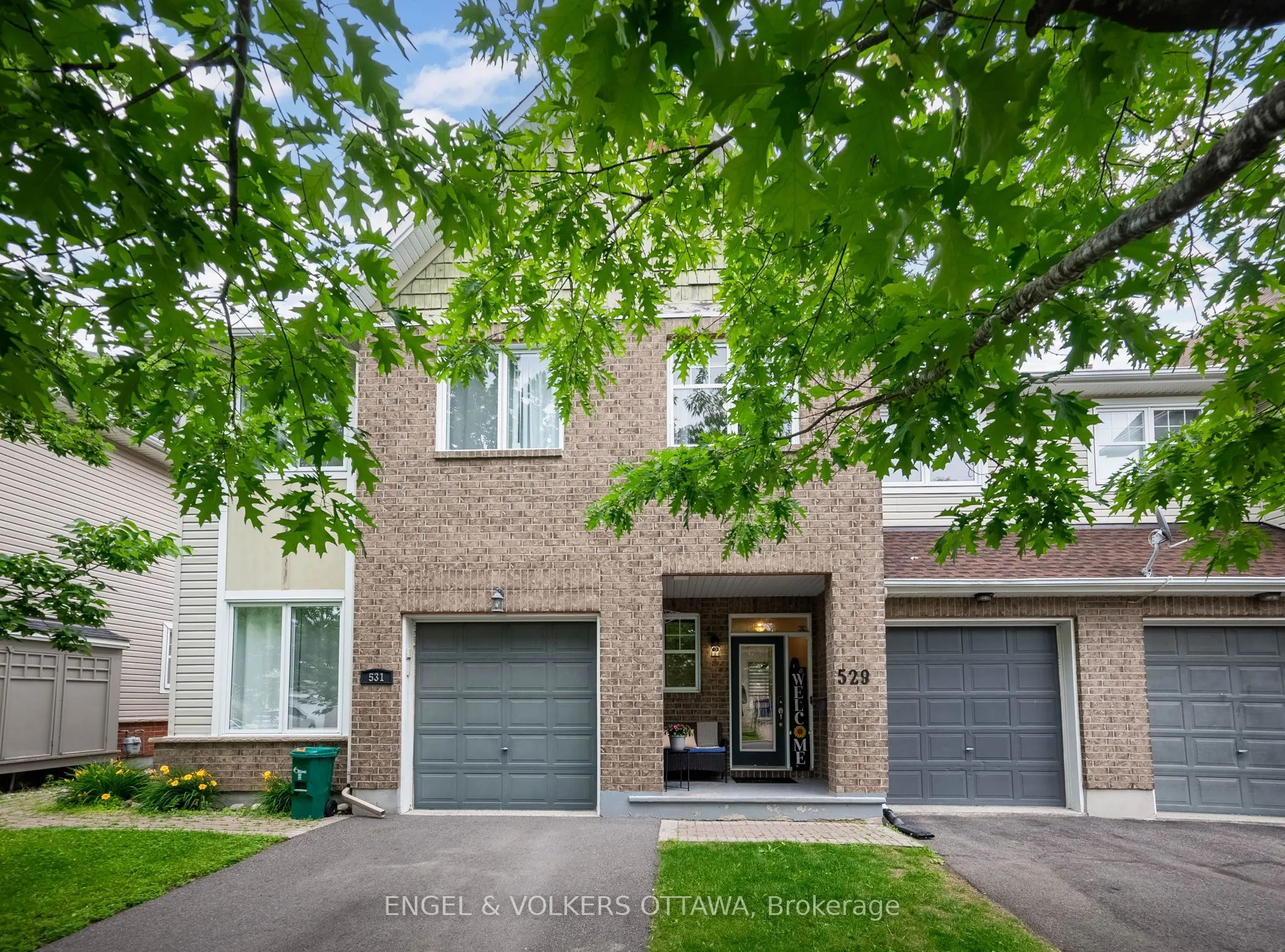 529 Devonwood Circle