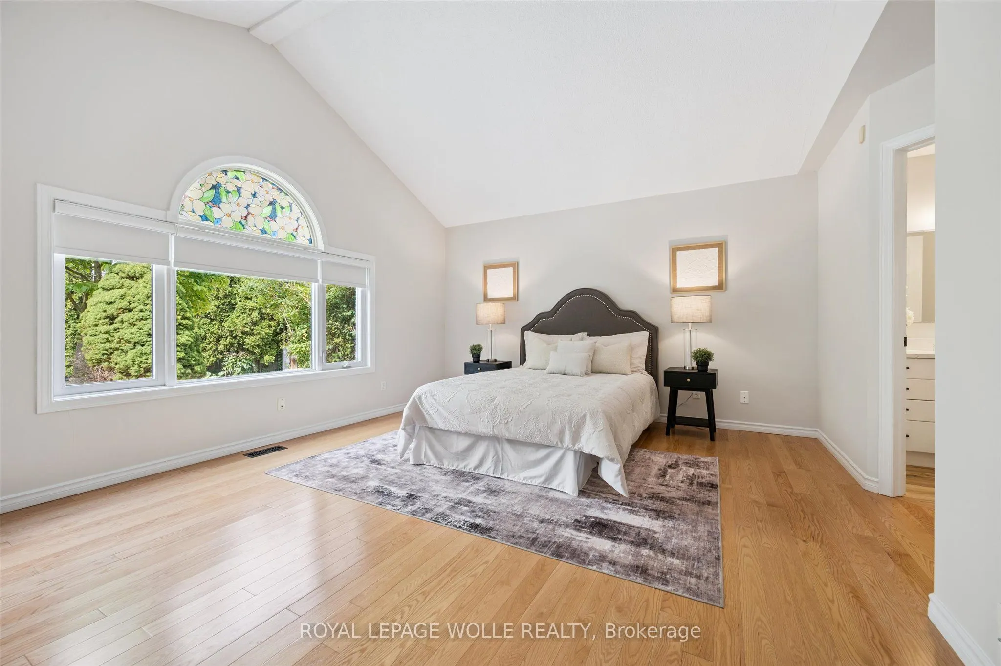 22 WINDWARD Place