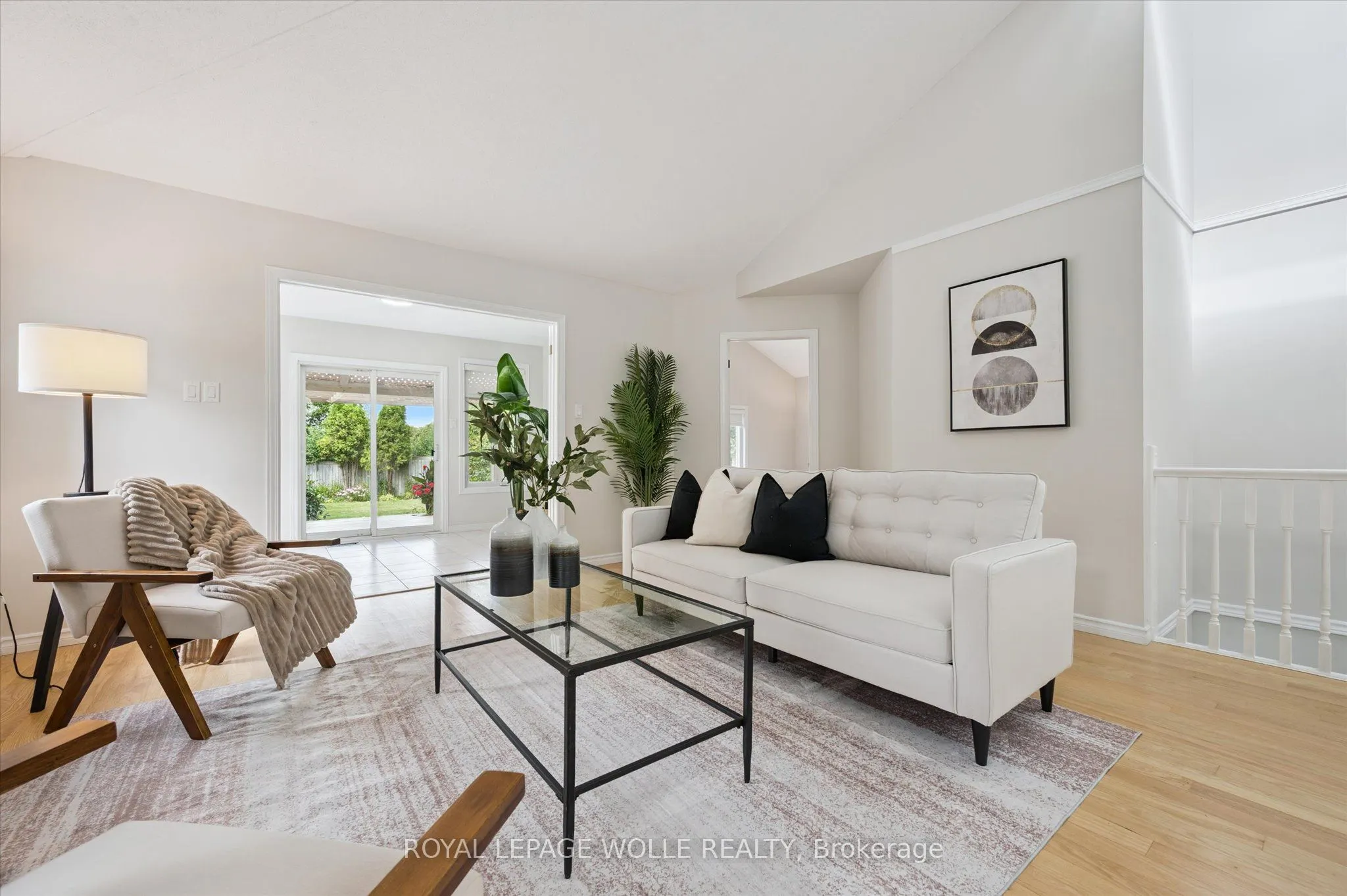 22 WINDWARD Place