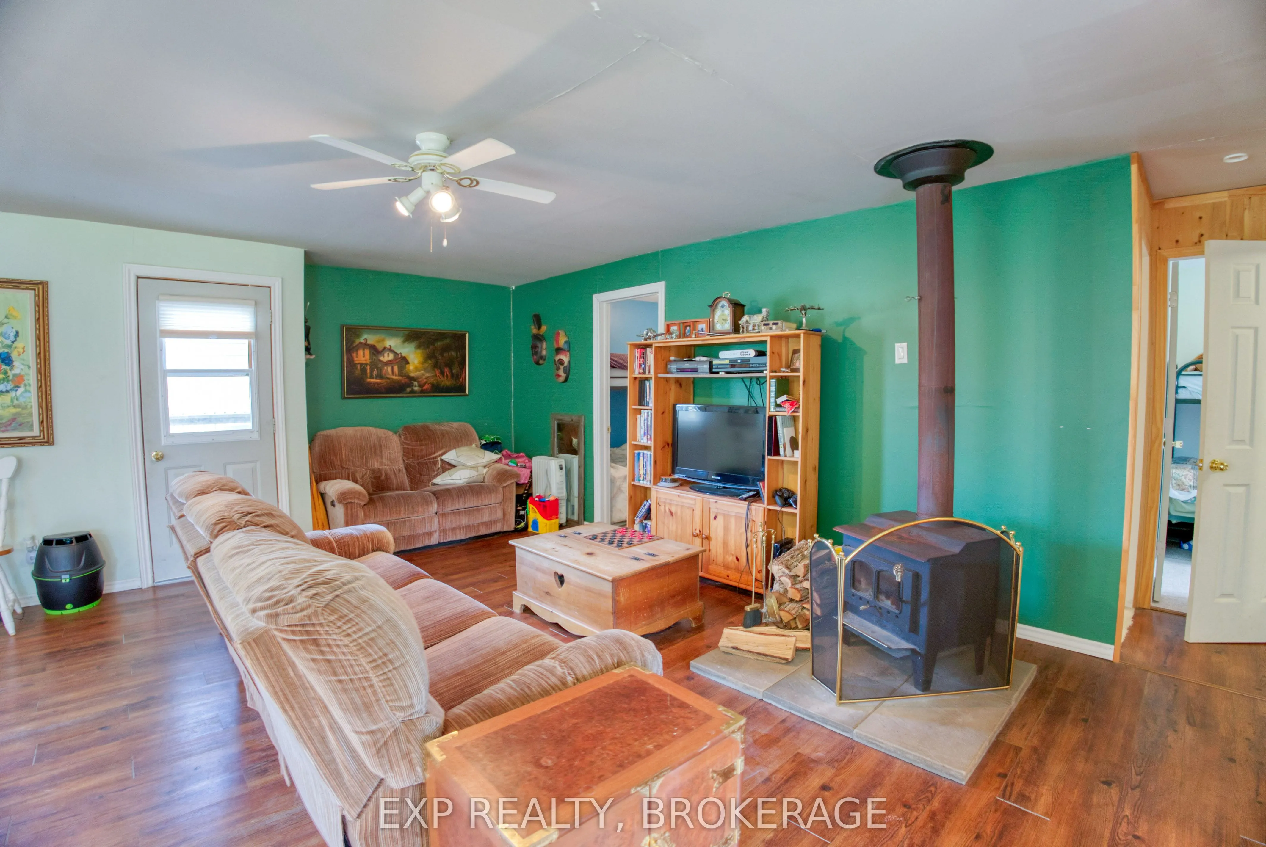 1013 Turner Way