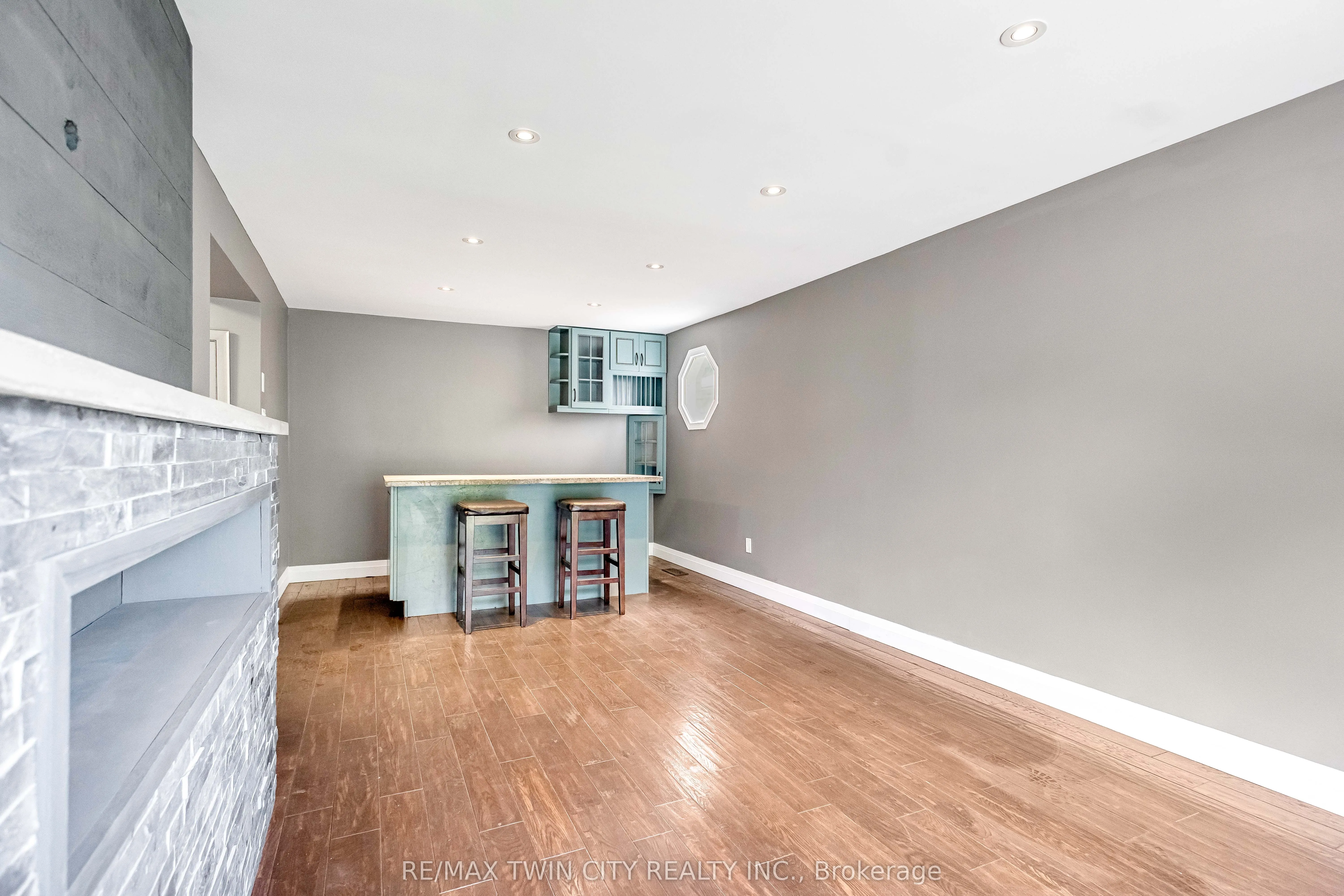 50 Walman Drive