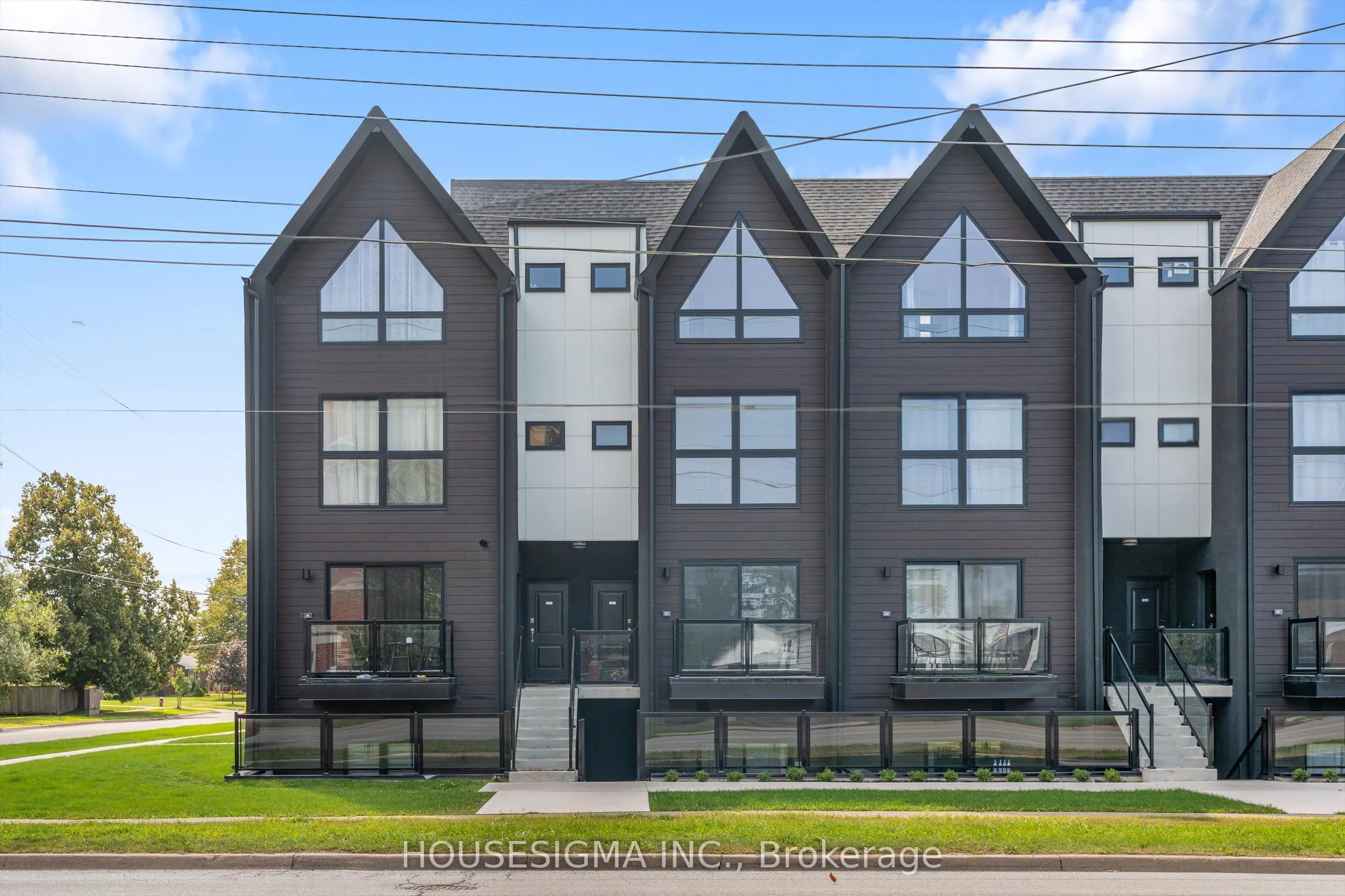 7277 Wilson Crescent, #302