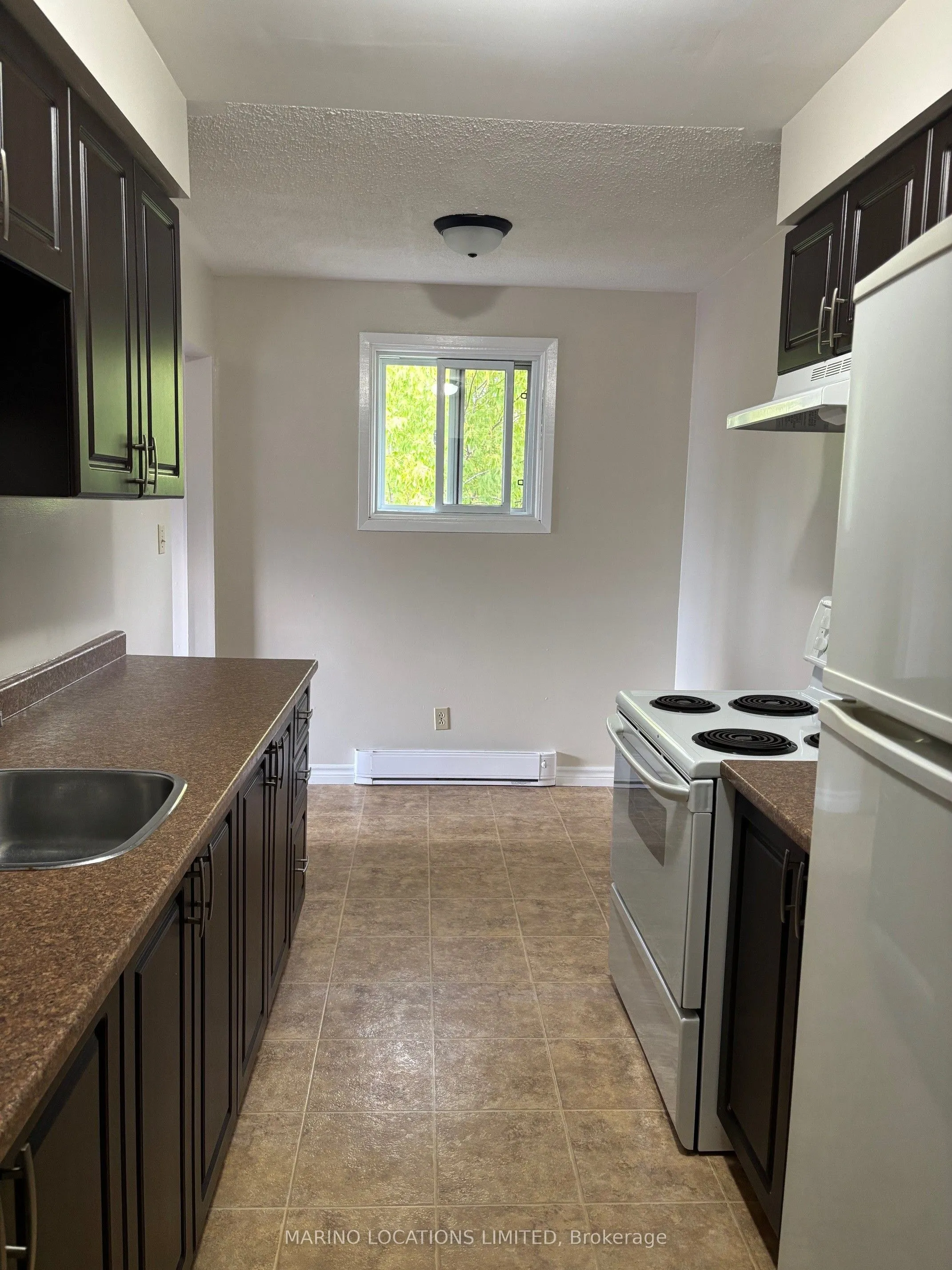 147 North Park Street N, #5