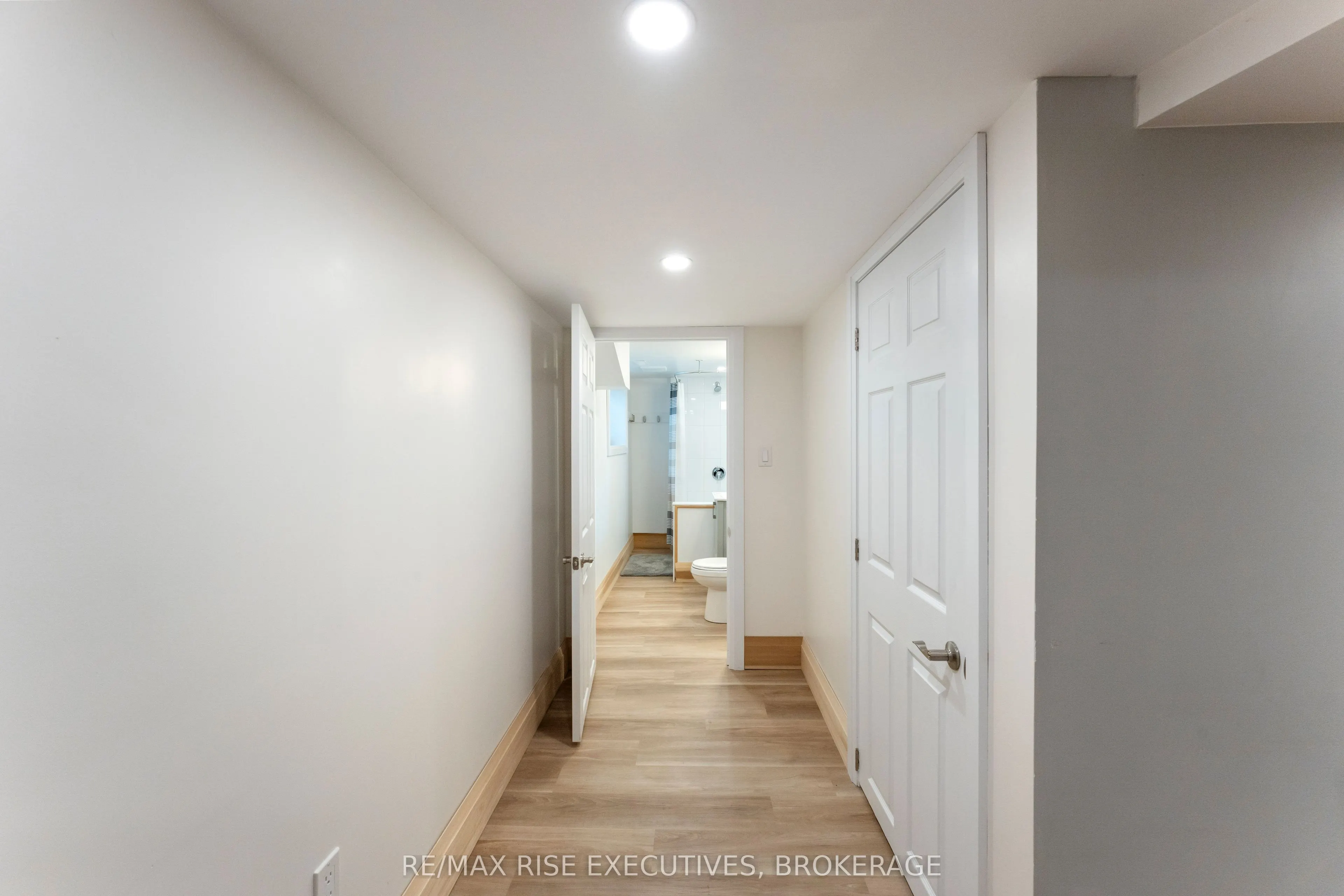 115 Fairway Hill Crescent