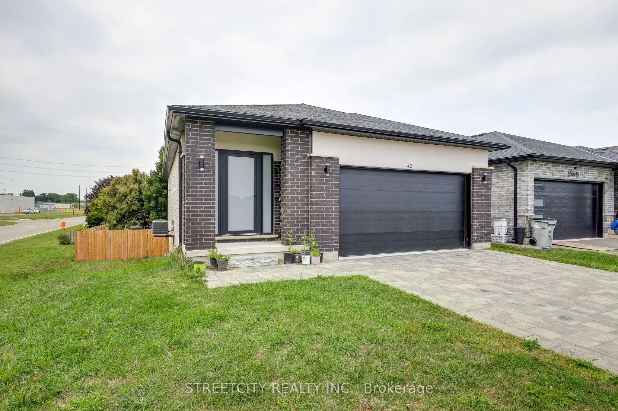 42 Alexander Circle