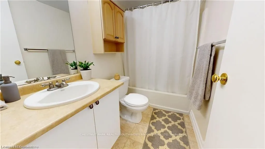 15 Hofstetter Avenue, #403