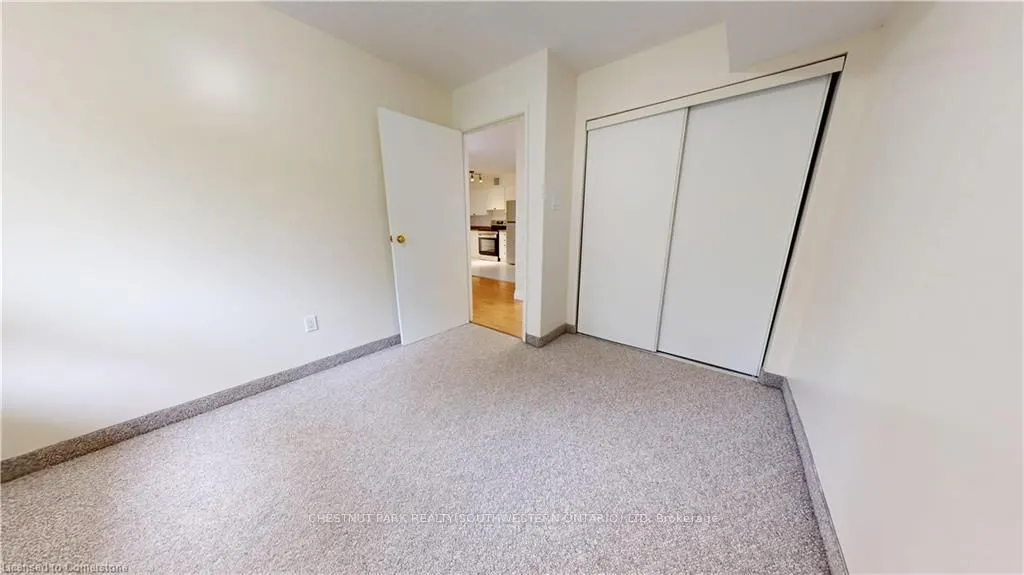 15 Hofstetter Avenue, #403