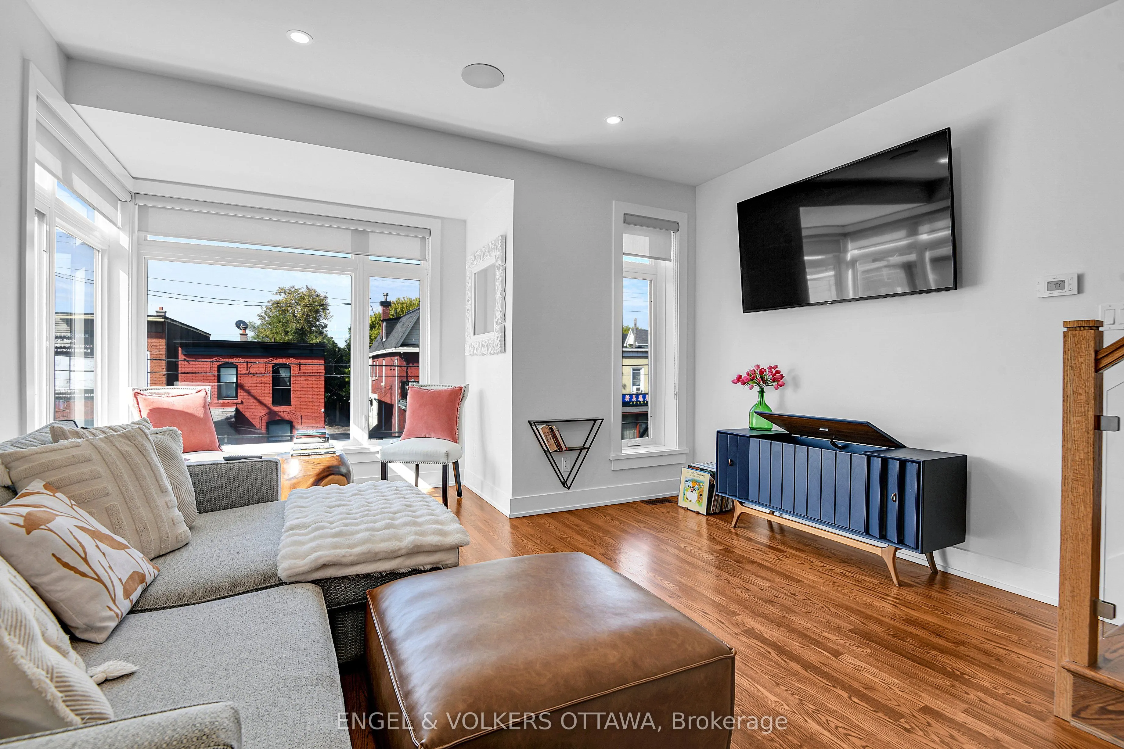 353E Booth Street
