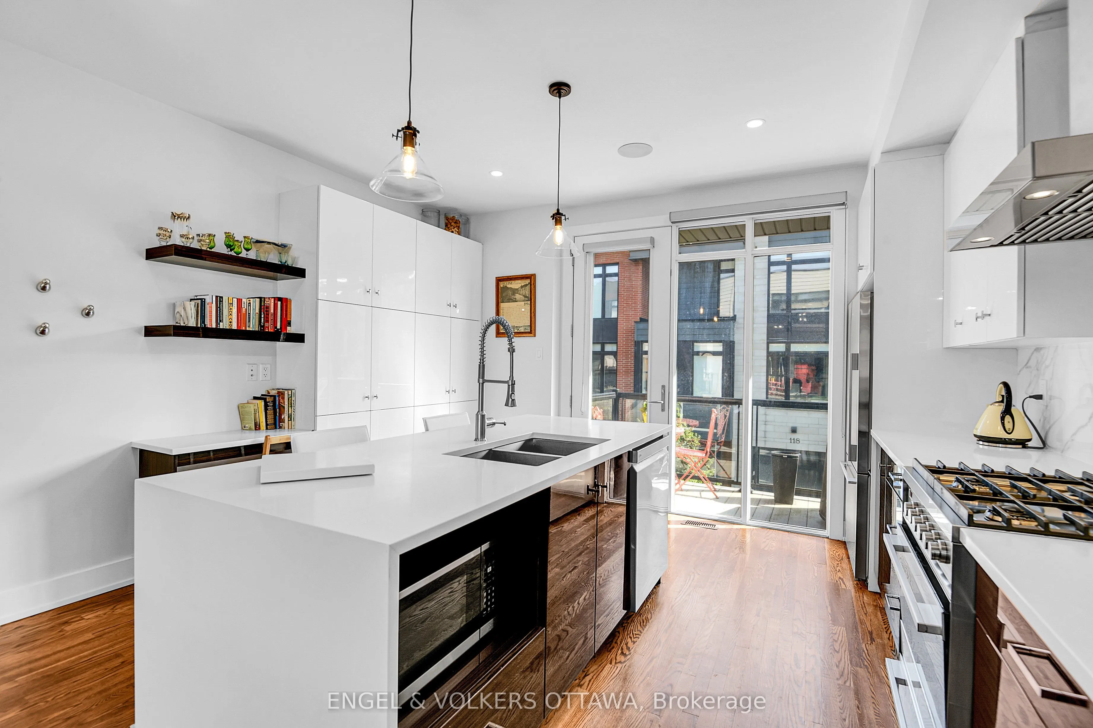 353E Booth Street