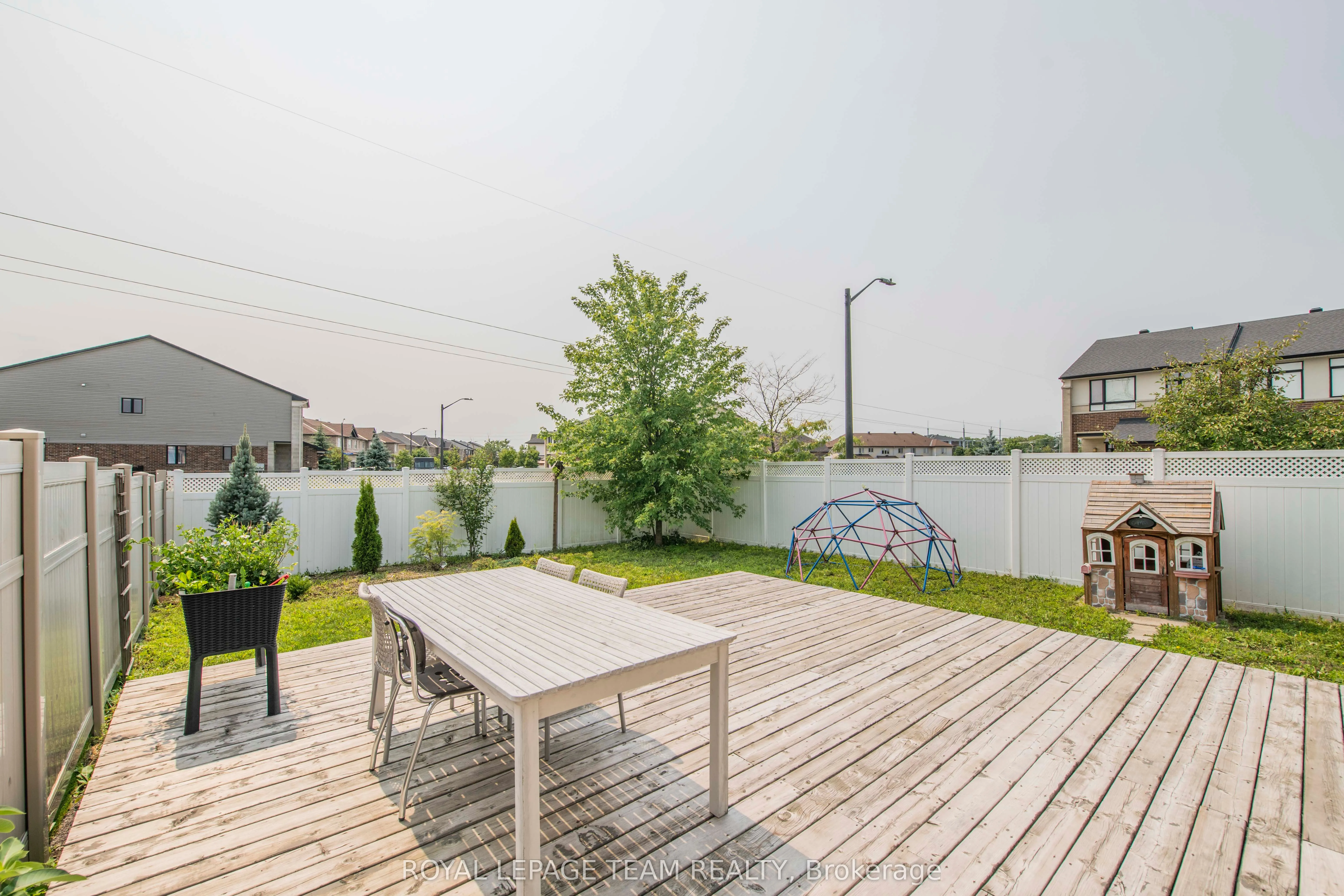 500 Grand Tully Way