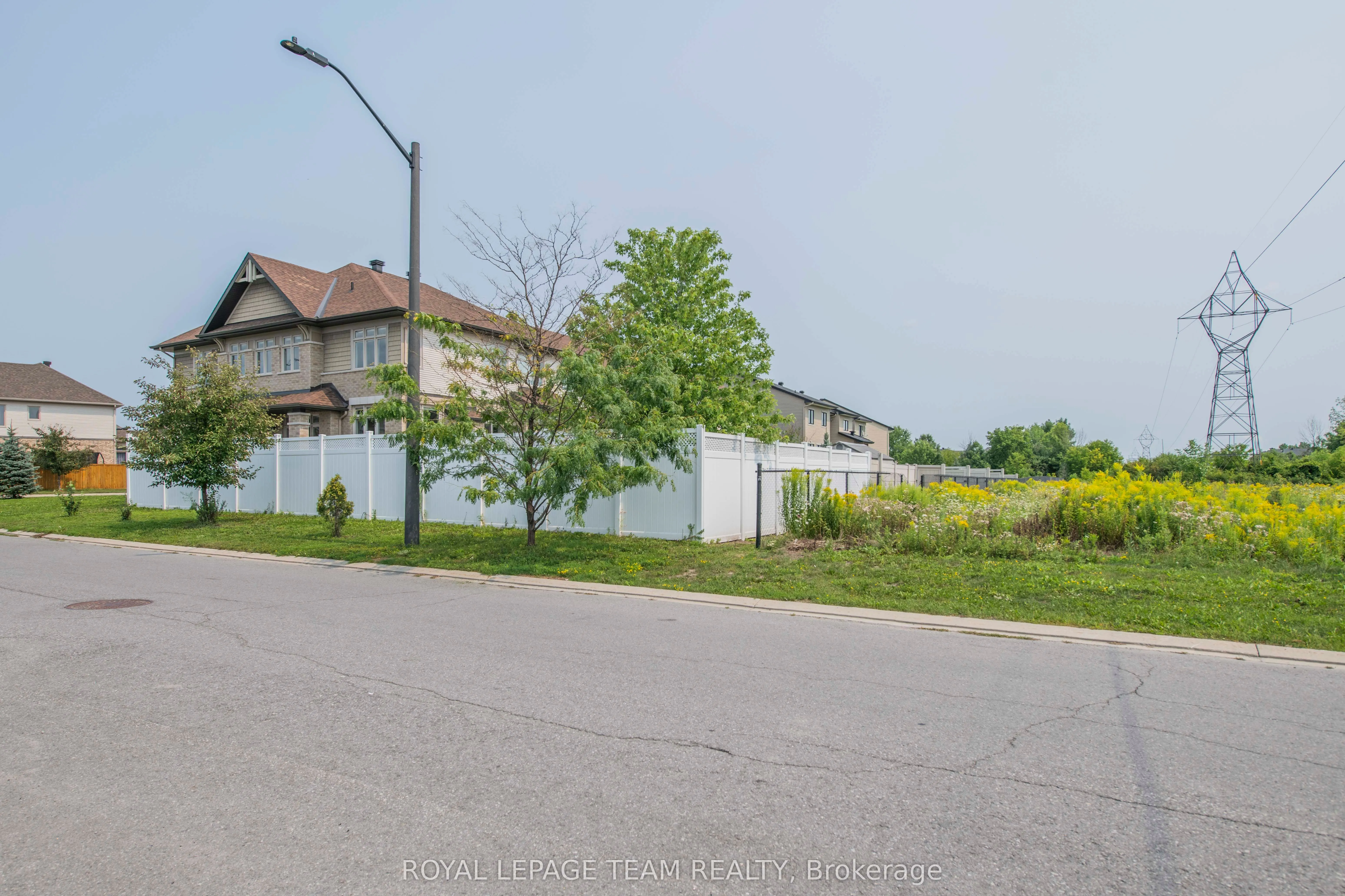 500 Grand Tully Way