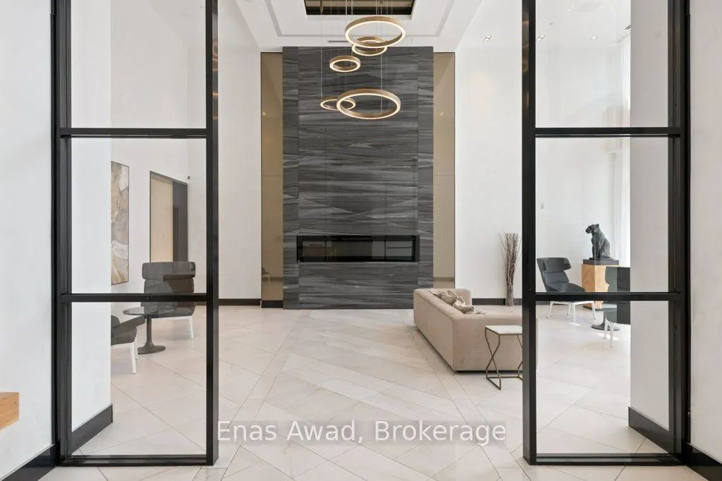 255 Bay Street, #1513