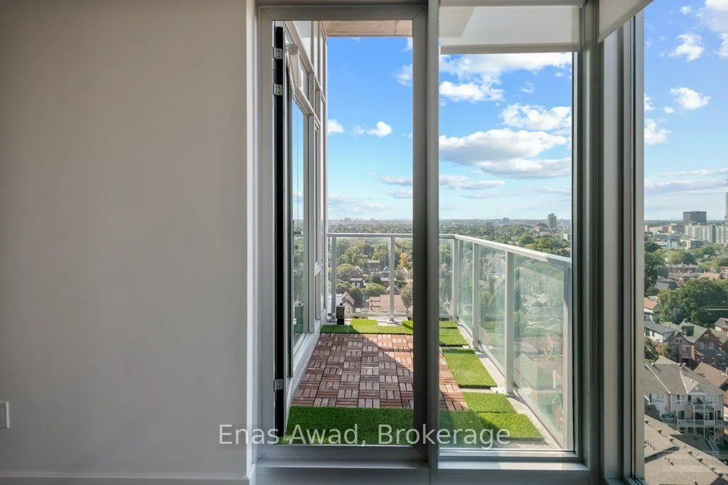 255 Bay Street, #1513