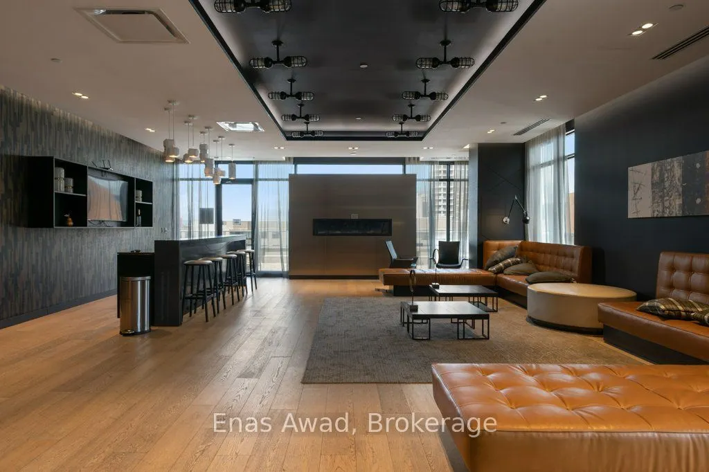 255 Bay Street, #1513