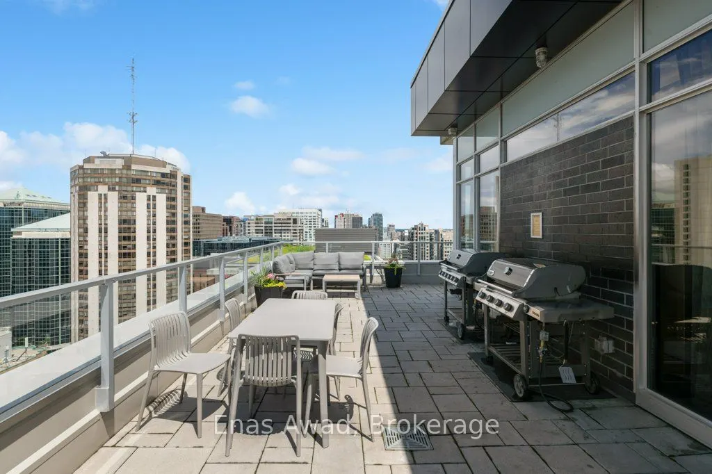 255 Bay Street, #1513