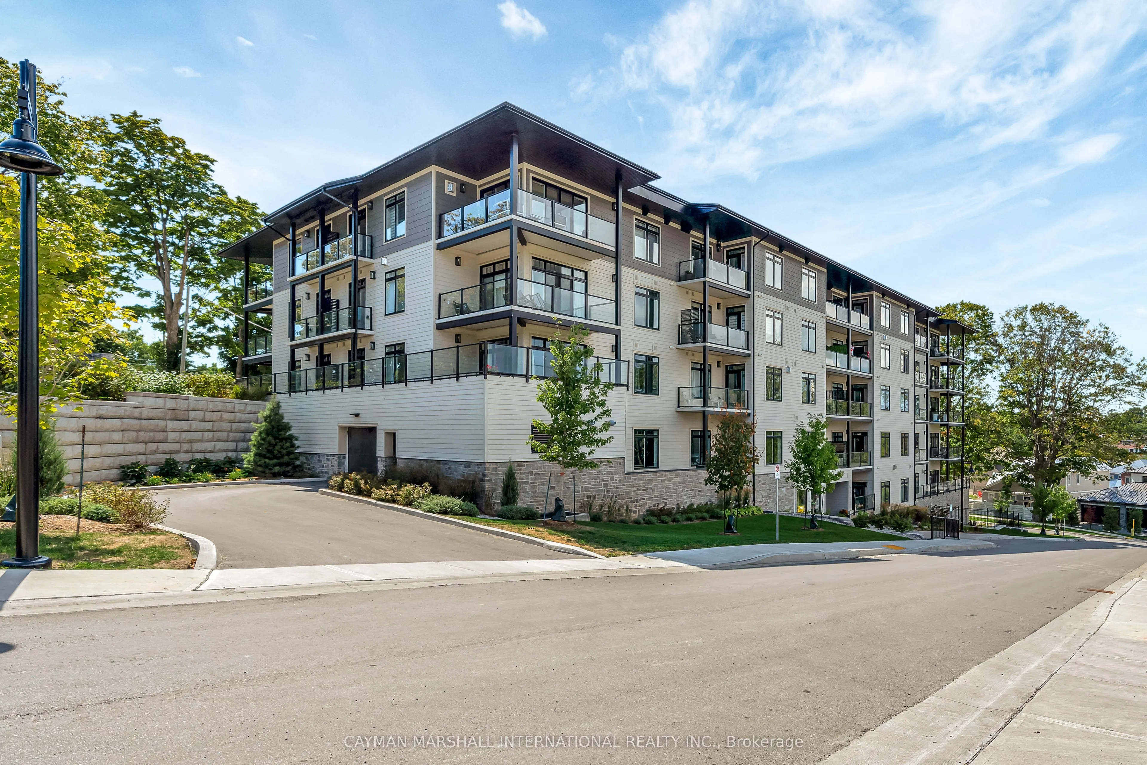 17 Cleave Avenue, #301