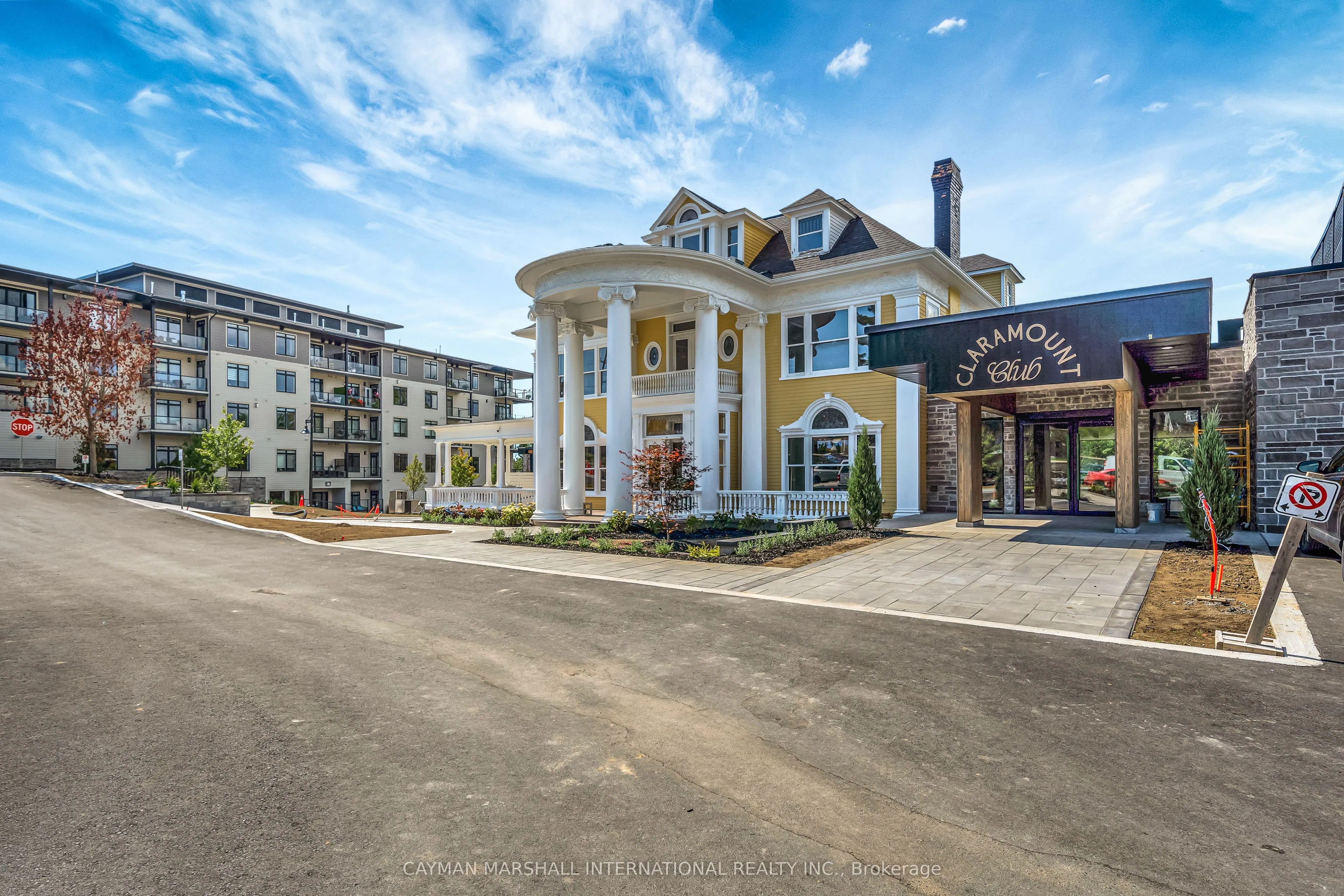 17 Cleave Avenue, #301