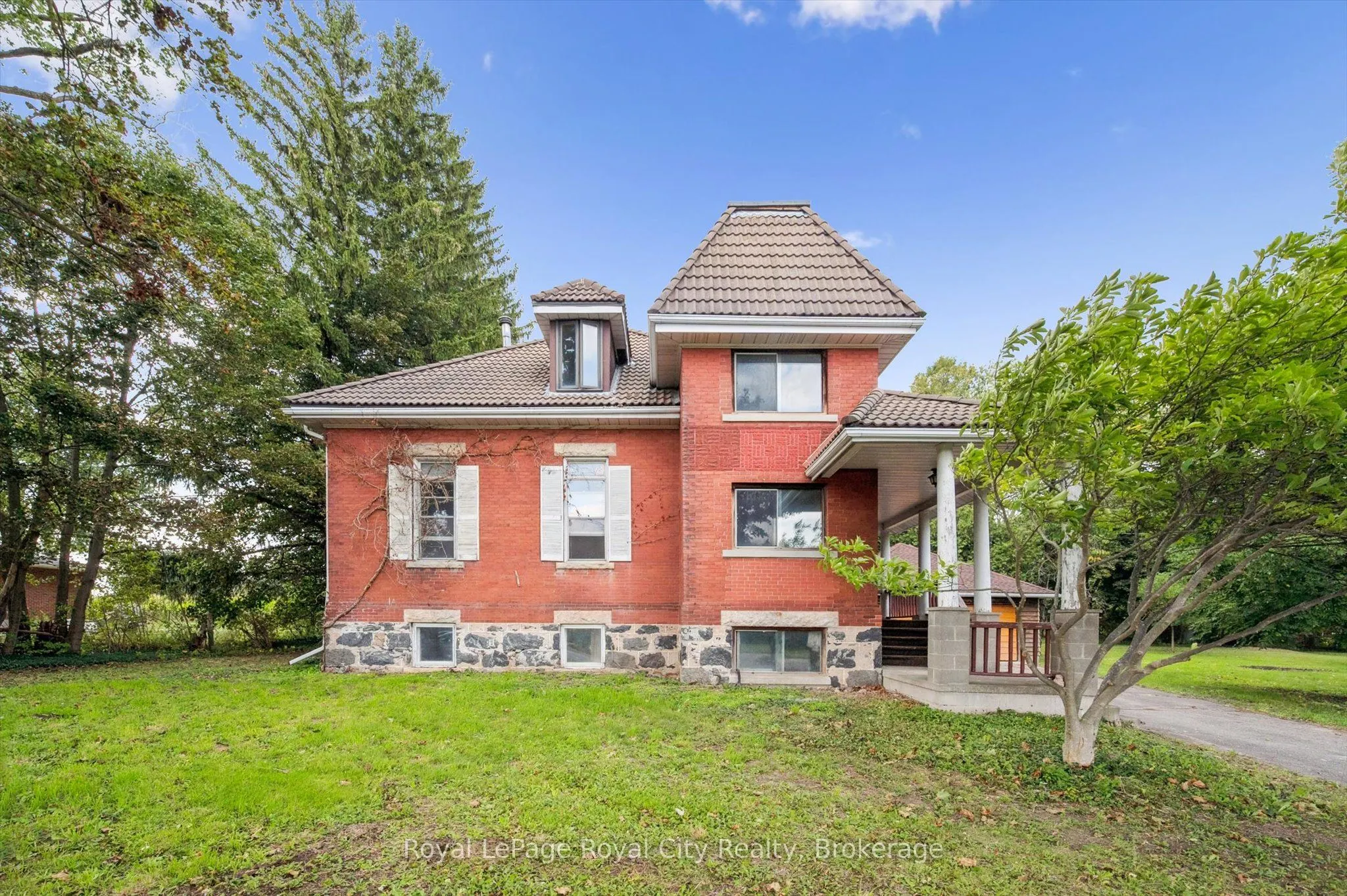 7216 Wellington County Rd 30