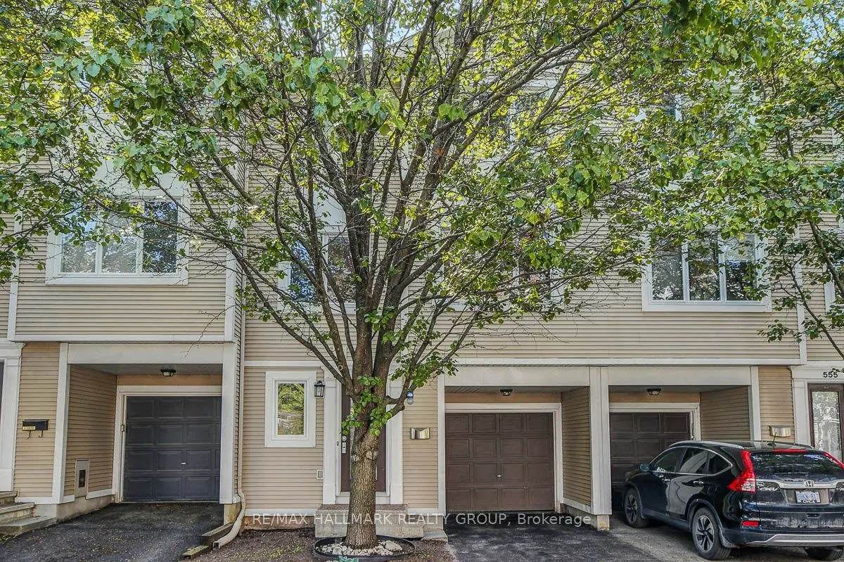 553 Burleigh Private