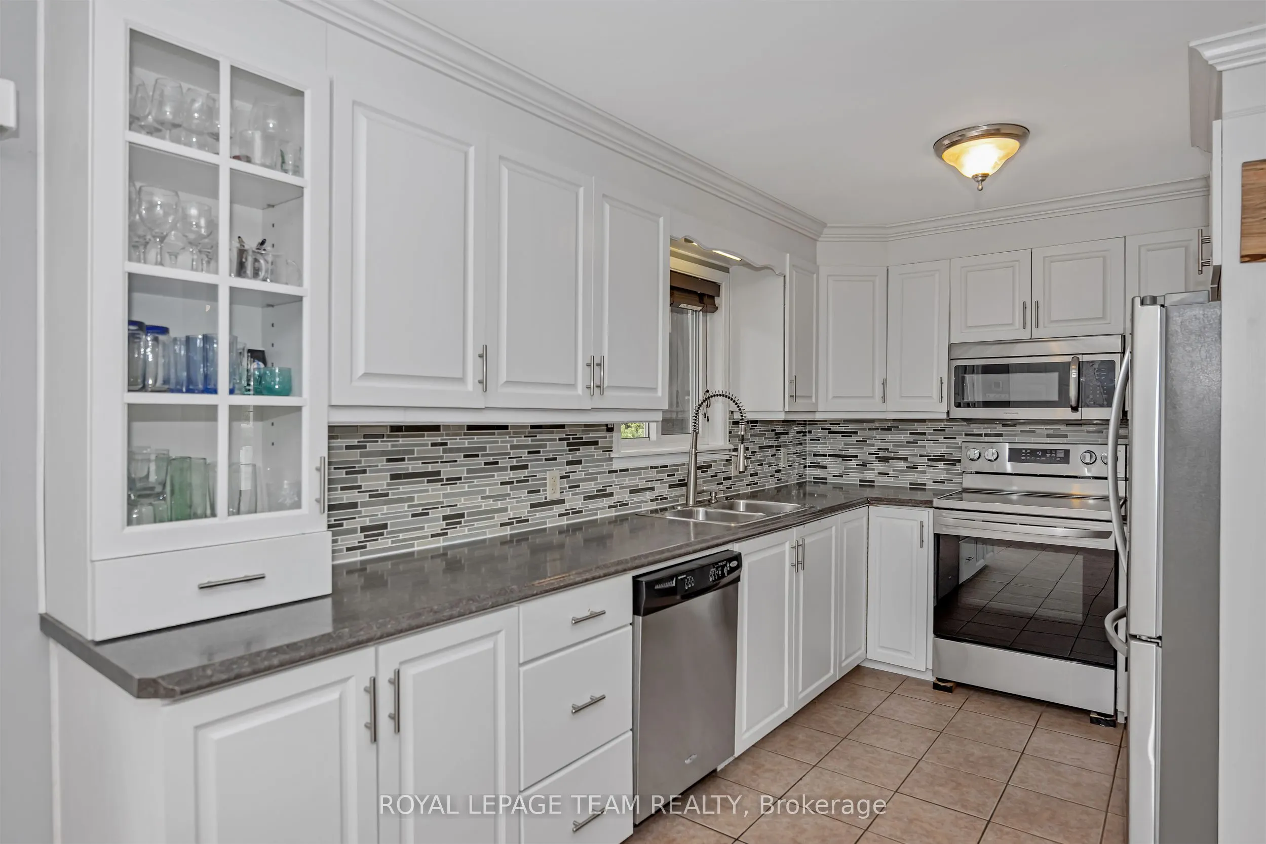 772 Kitley Line 3 Road