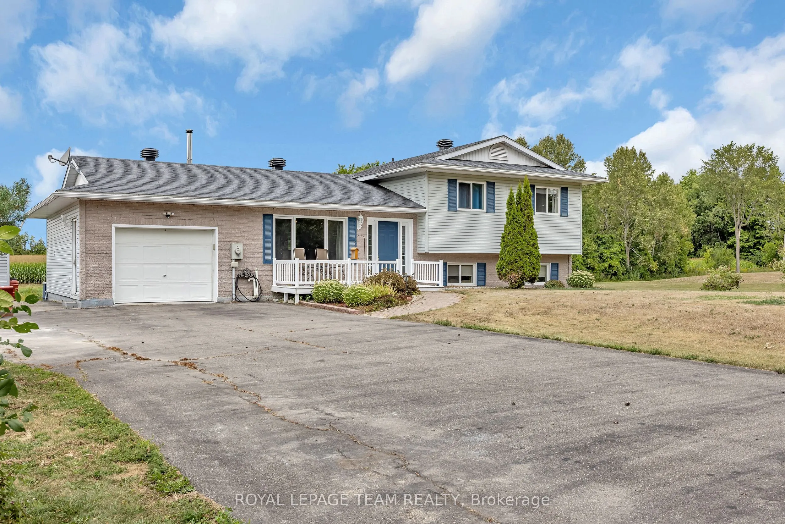 772 Kitley Line 3 Road