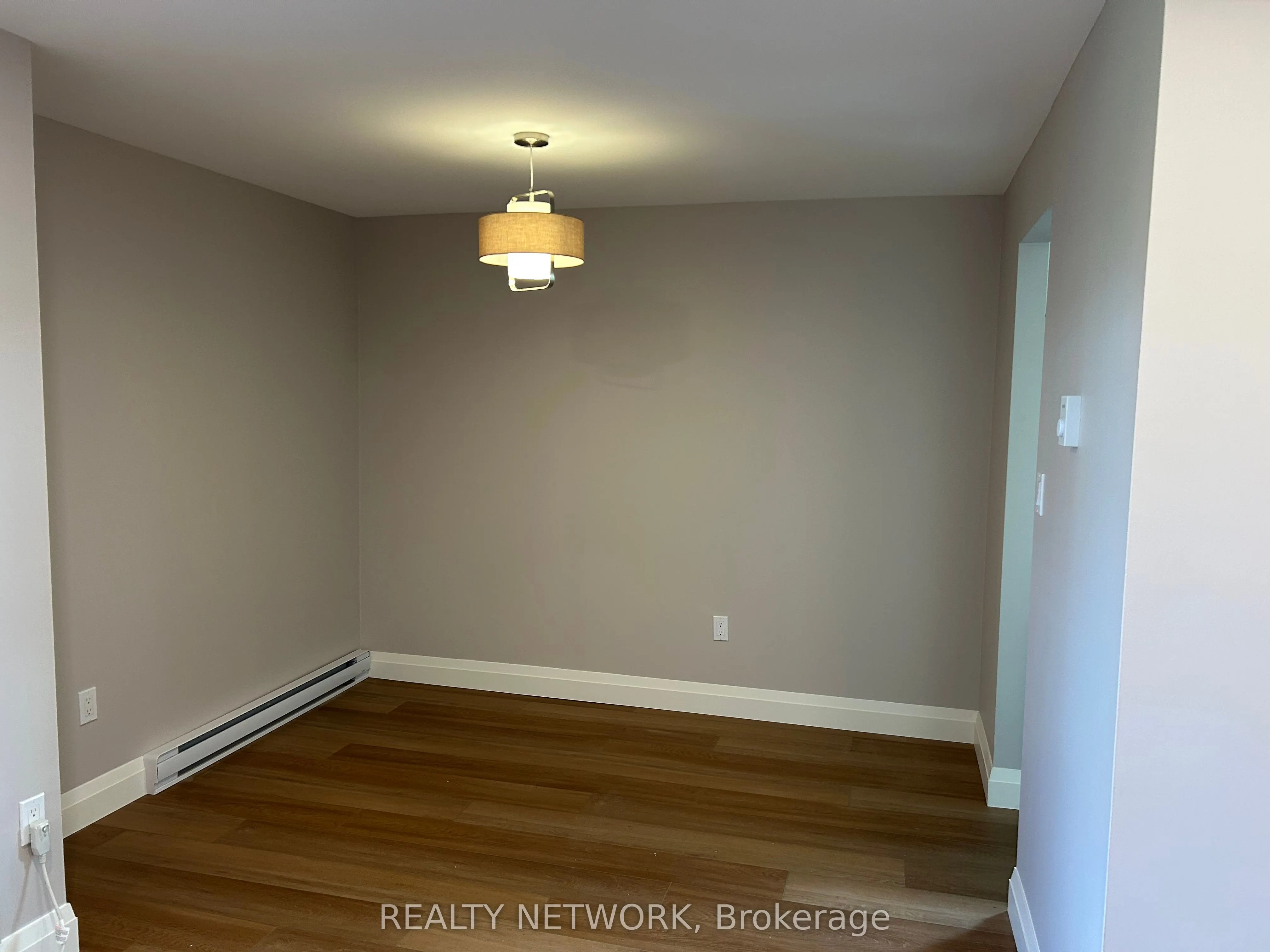 23 Main Street, #302