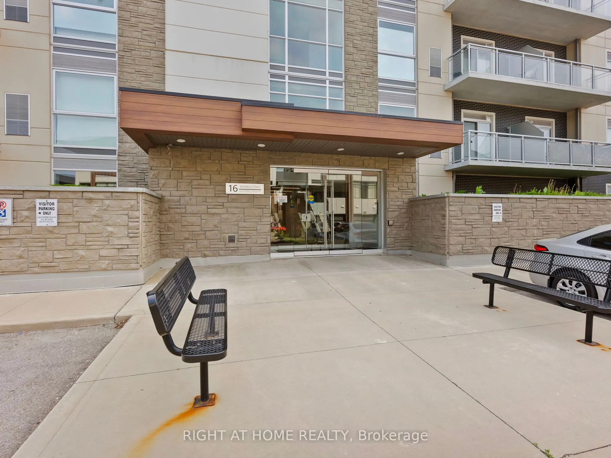 16 Markle Crescent, #503
