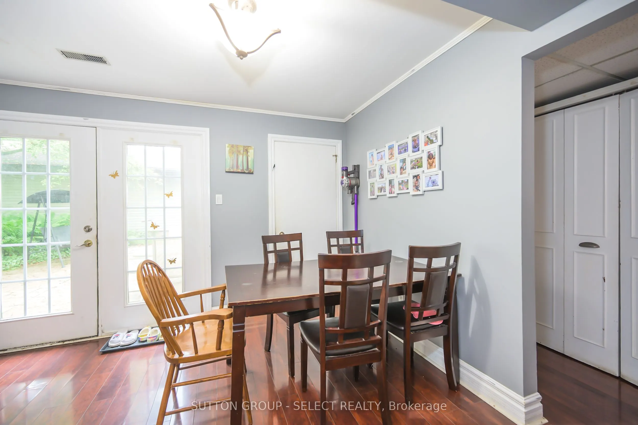 257 Edgehill Crescent