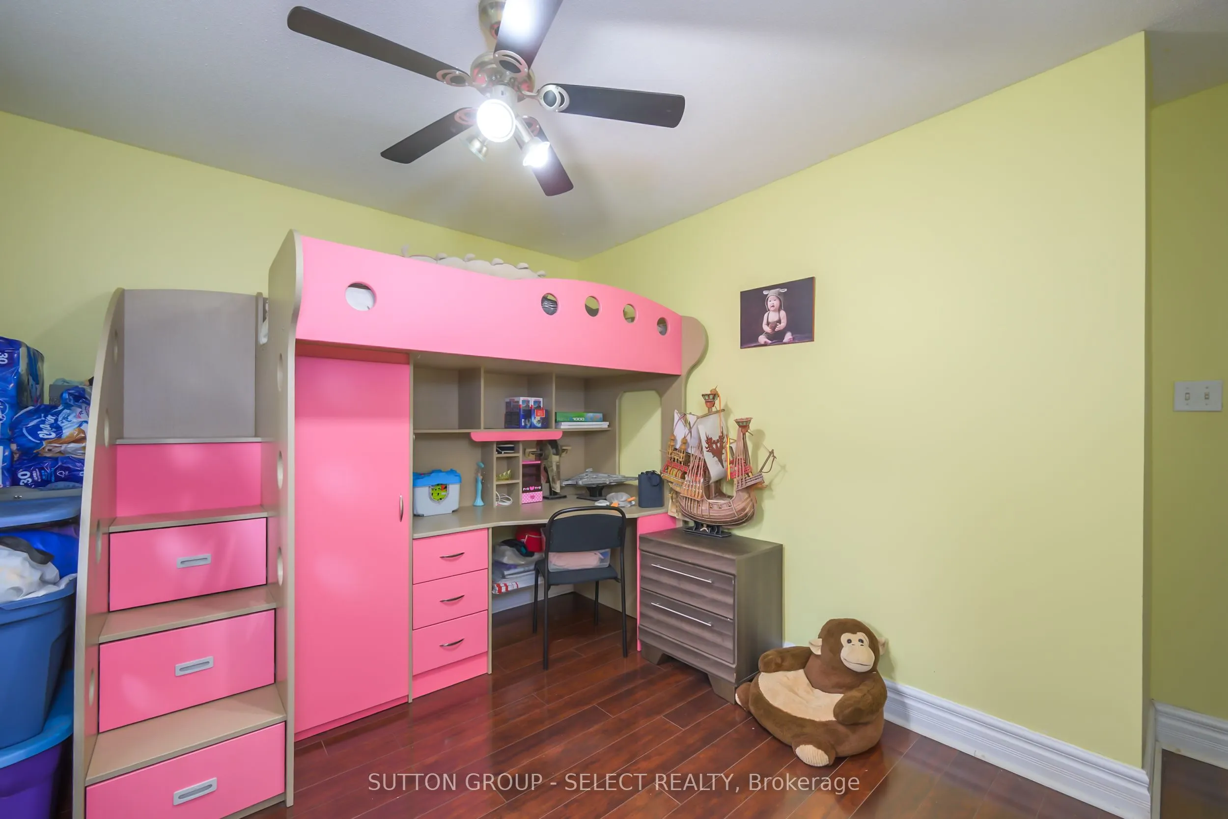 257 Edgehill Crescent