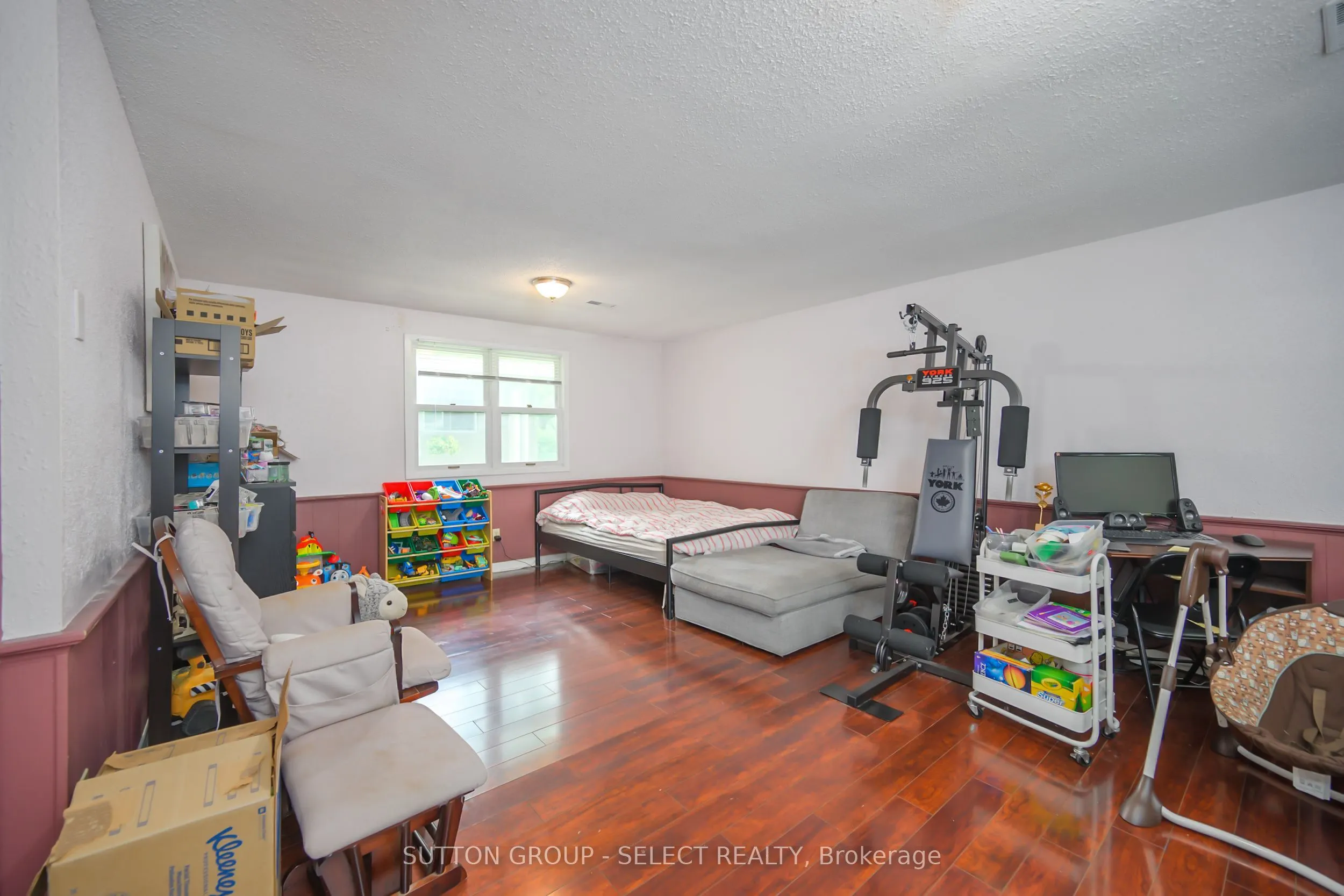 257 Edgehill Crescent