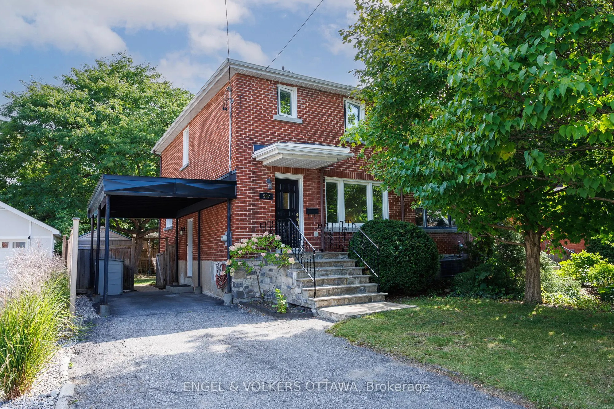 557 Roosevelt Avenue