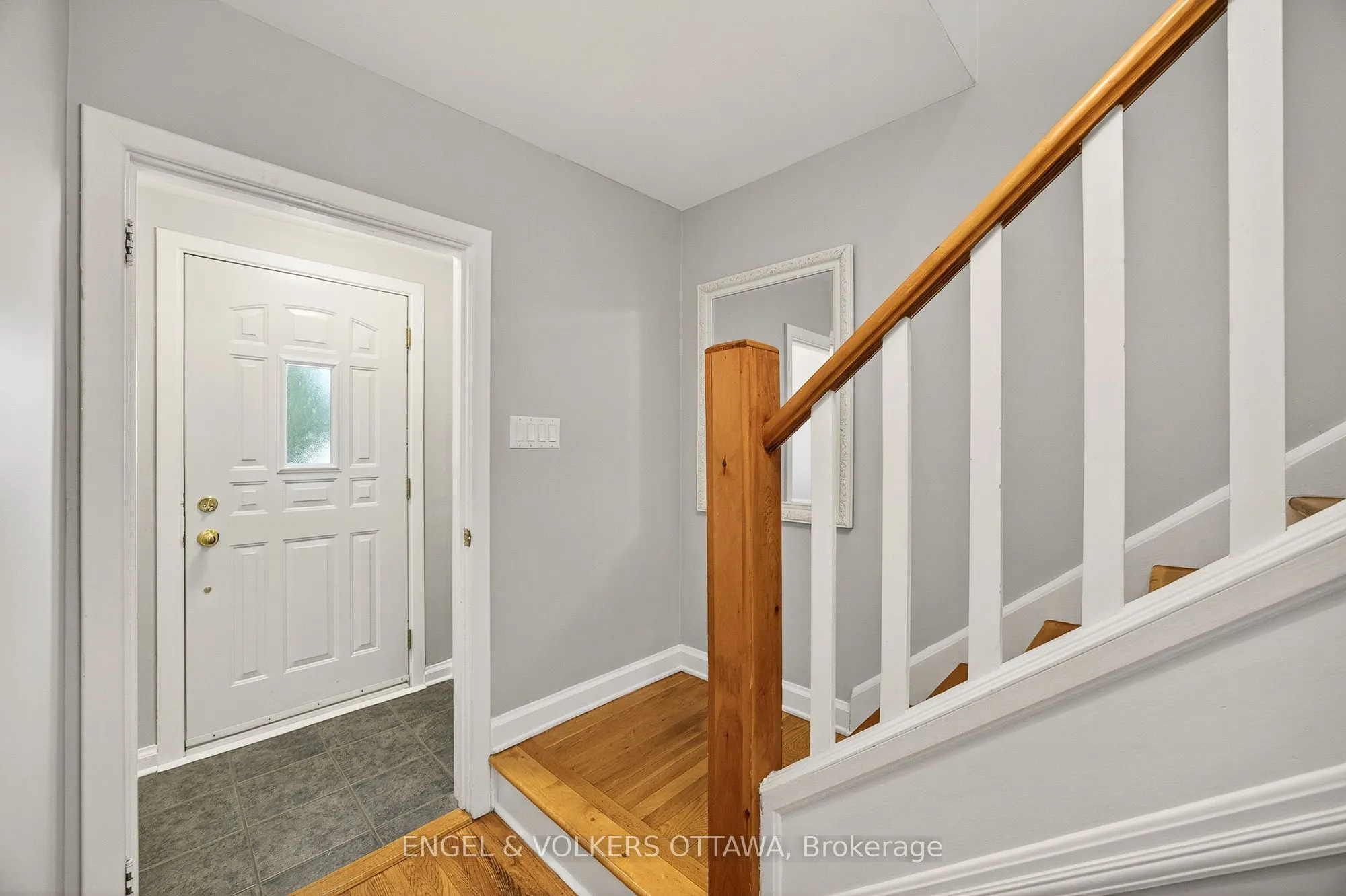 557 Roosevelt Avenue