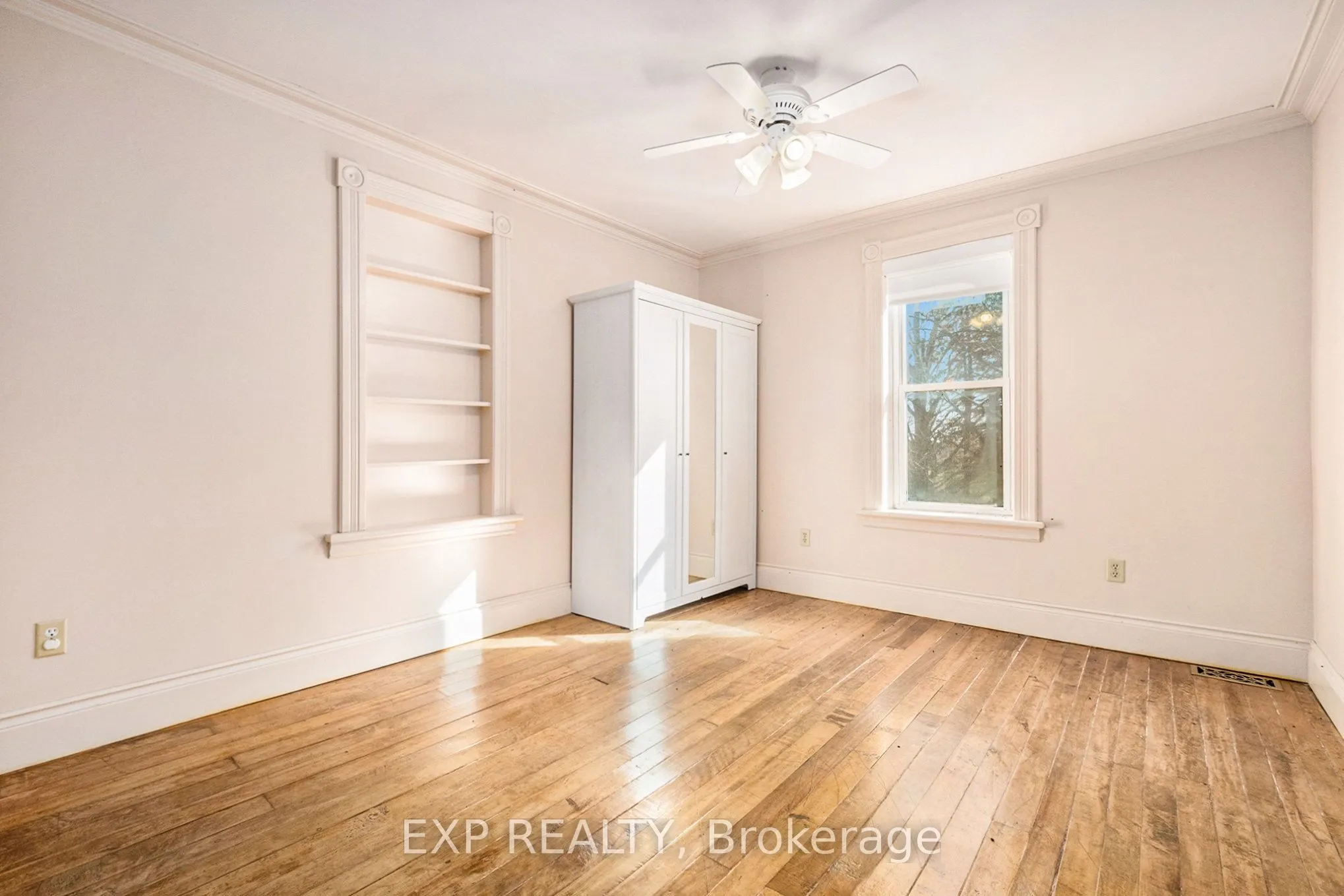 18873 KENYON CONCESSION 5 Road