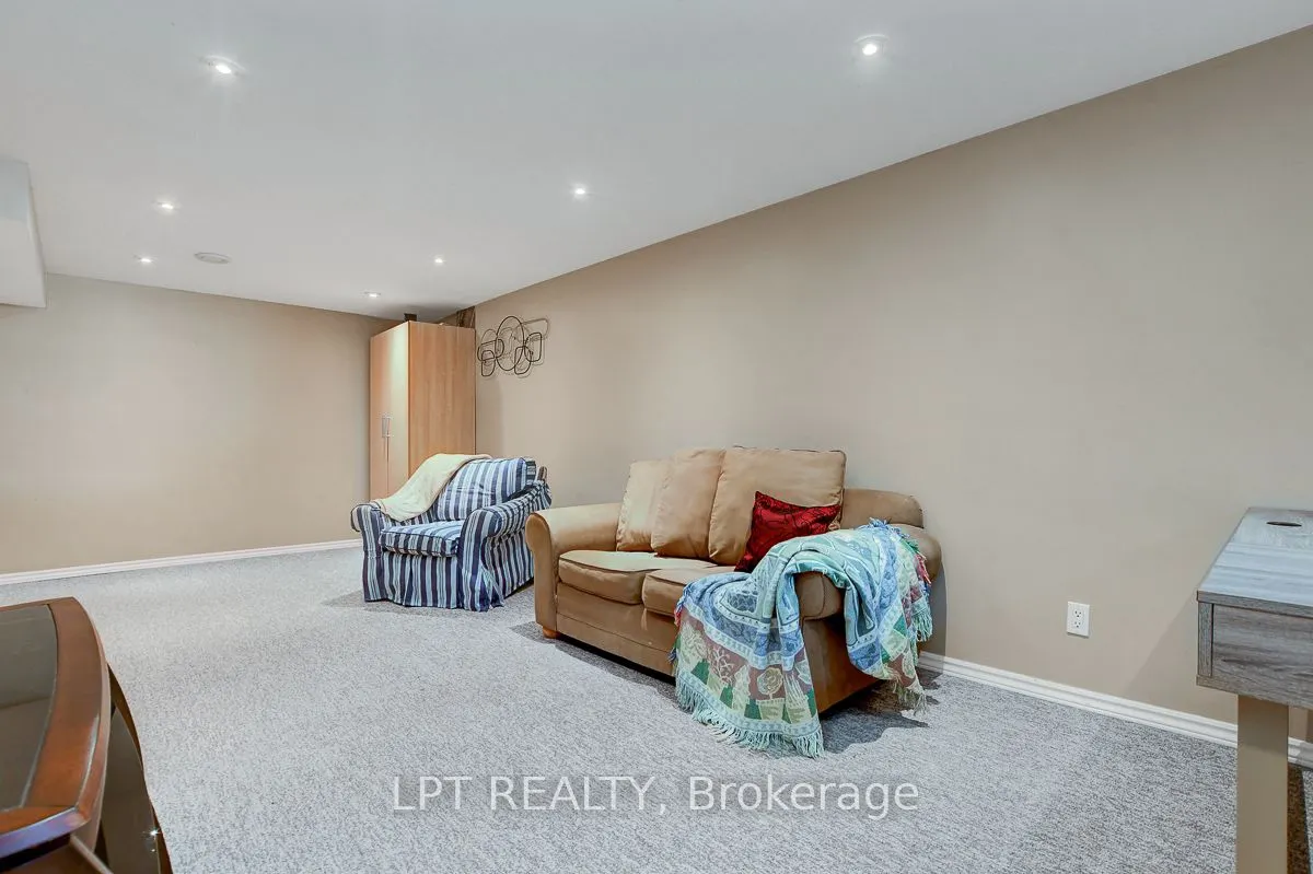 611 Tourelle Drive