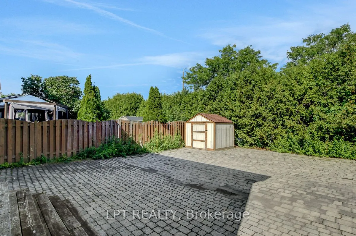 611 Tourelle Drive
