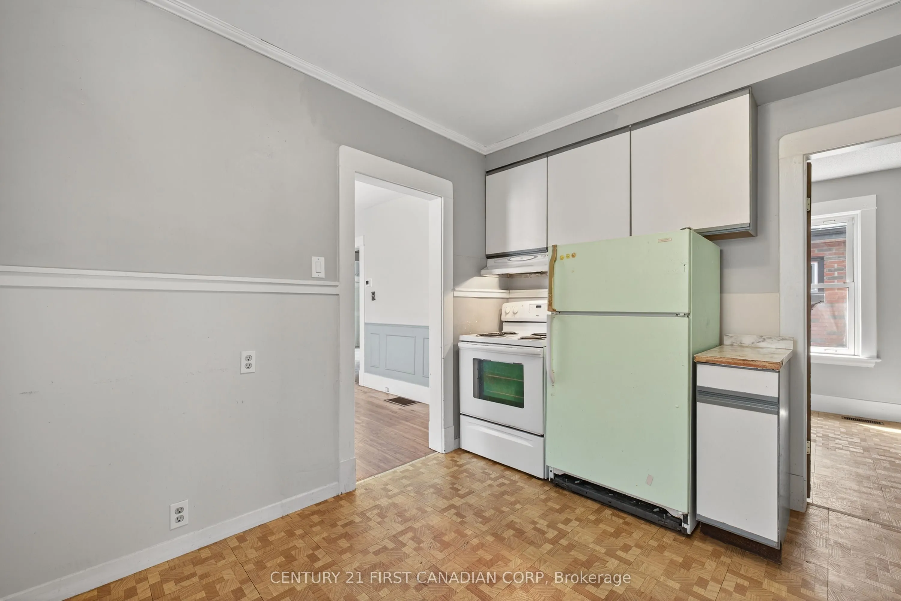 1230 Dundas Street