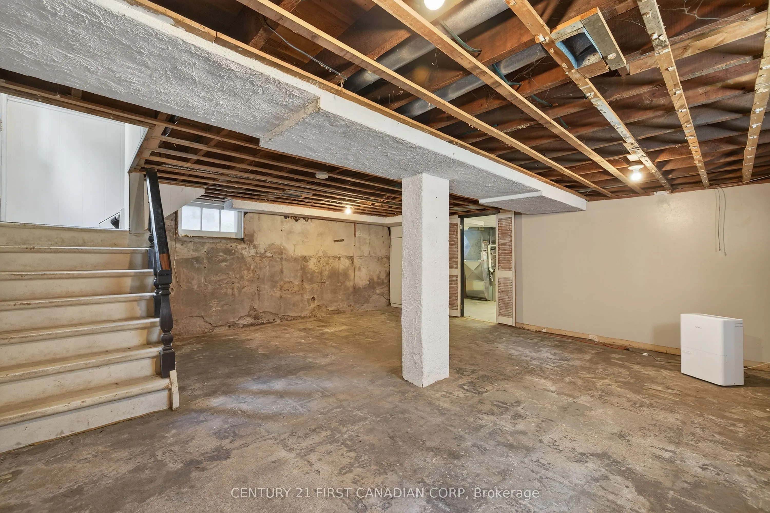 1230 Dundas Street