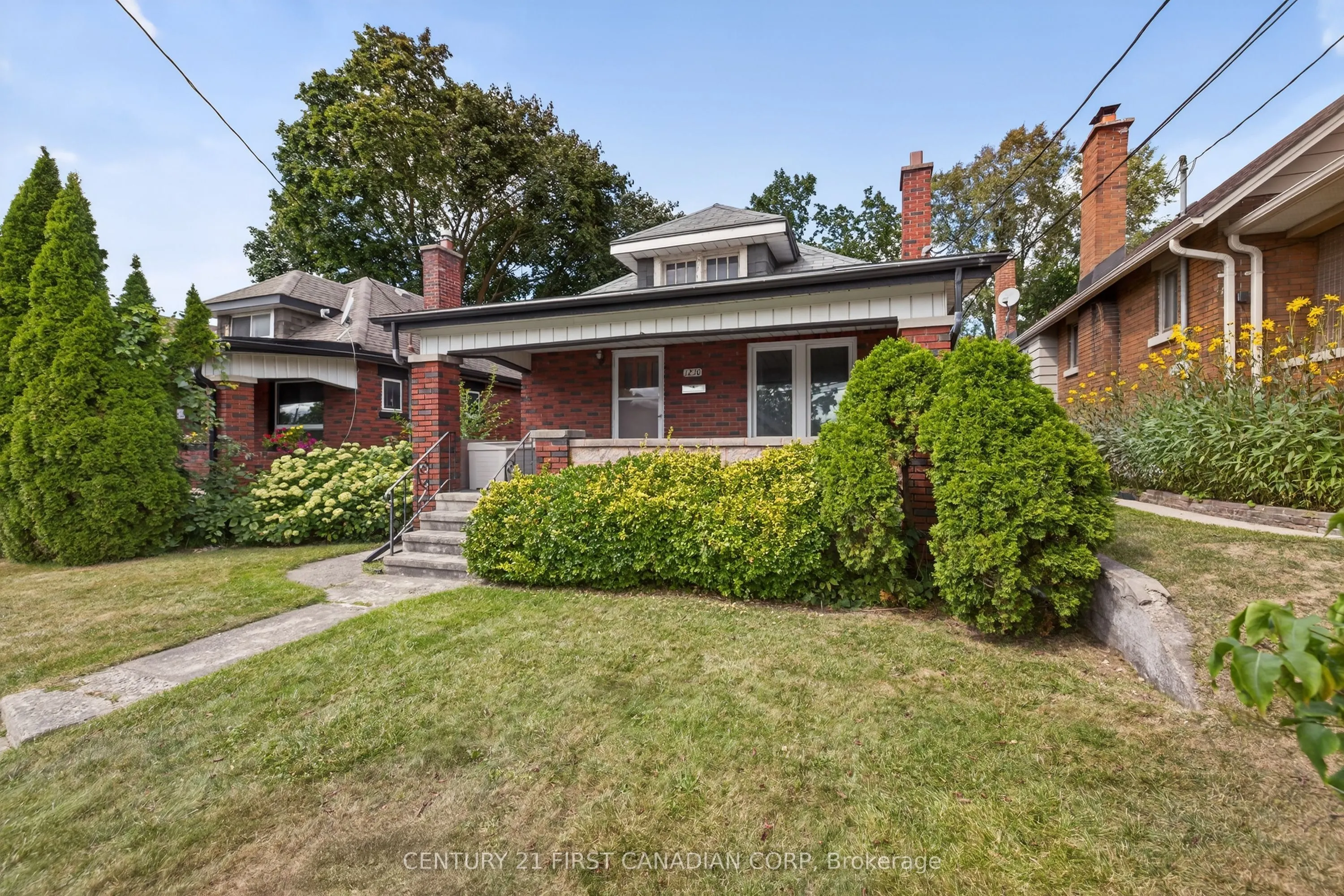1230 Dundas Street