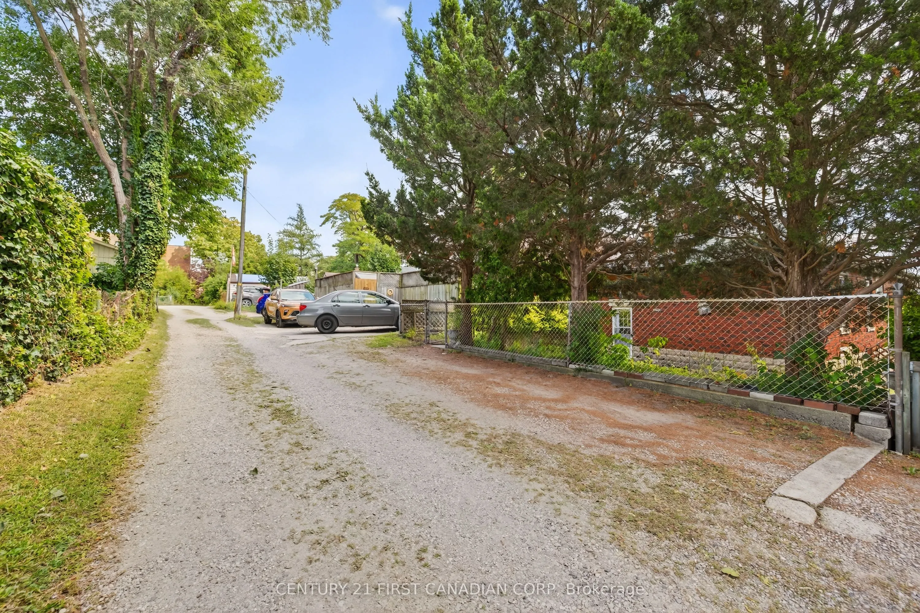 1230 Dundas Street