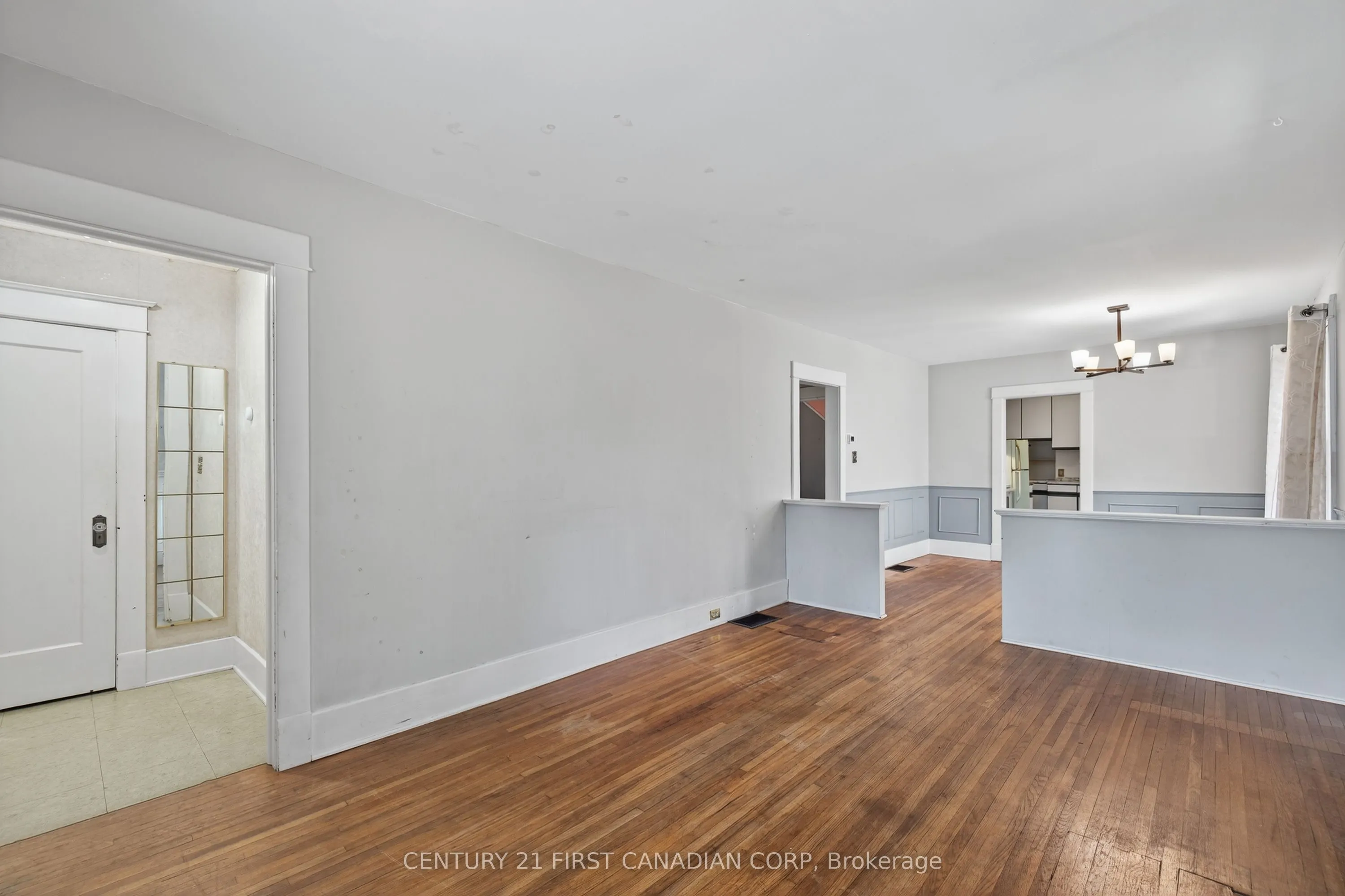 1230 Dundas Street