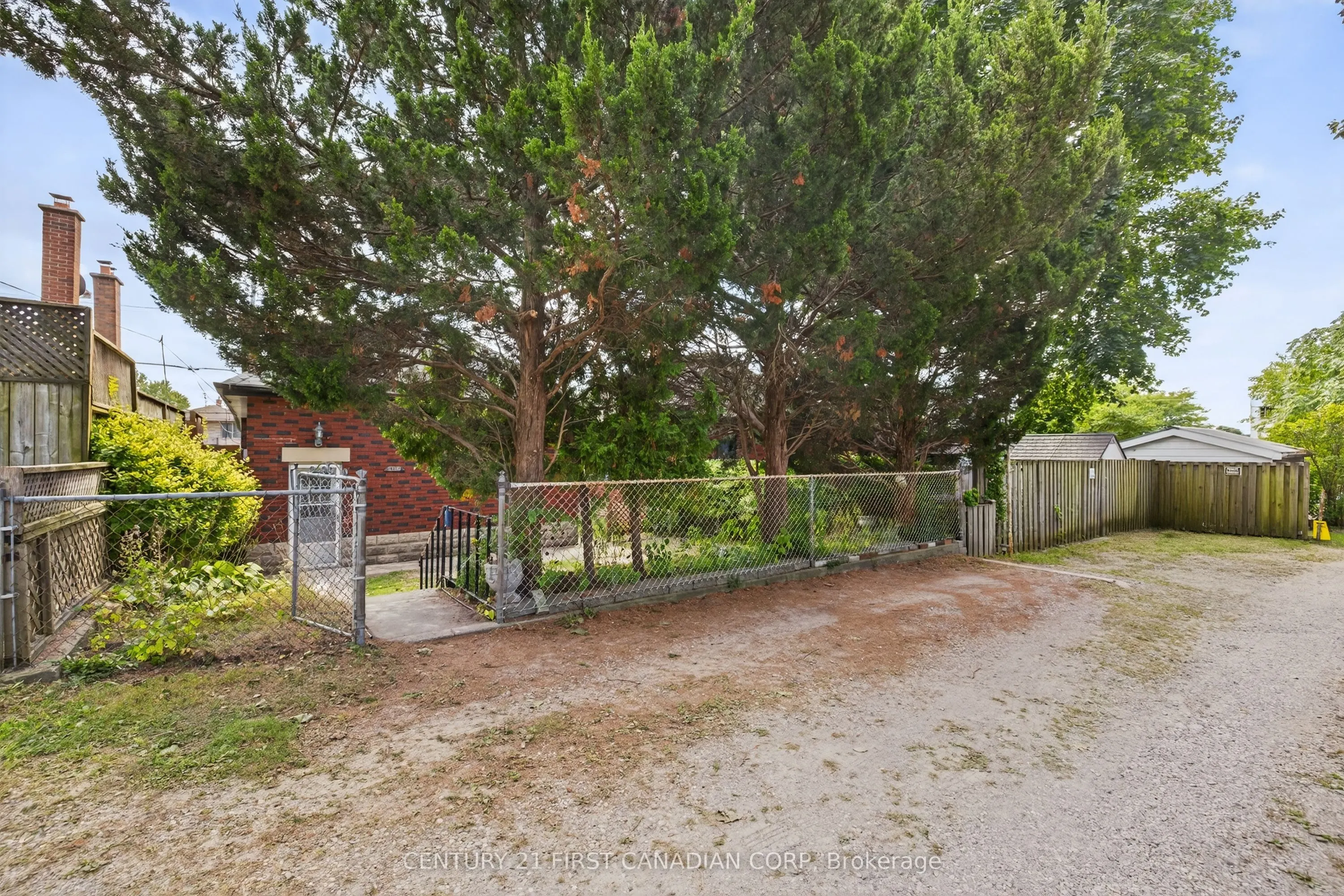 1230 Dundas Street