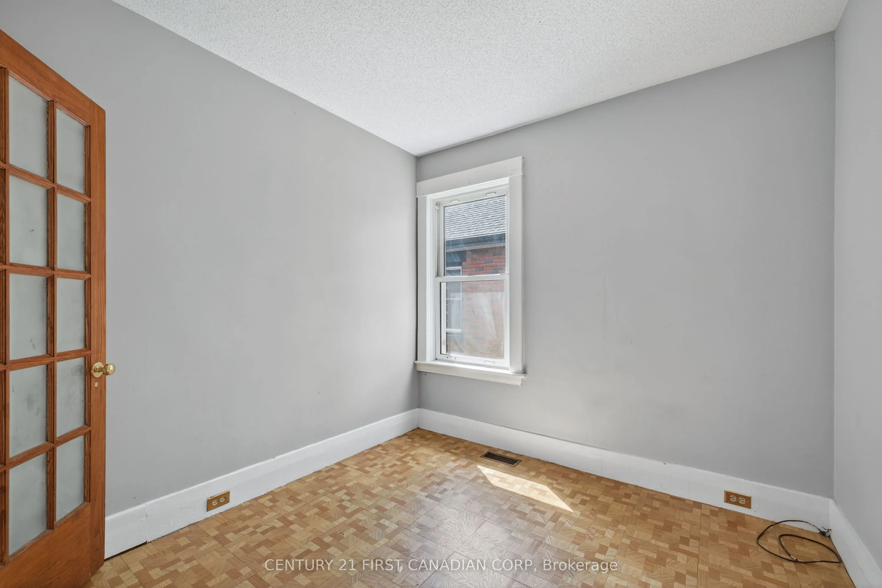 1230 Dundas Street