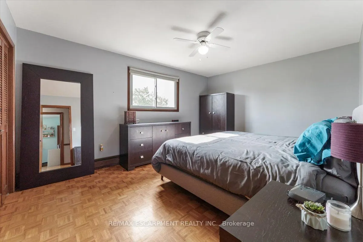 87 Loyalist Drive