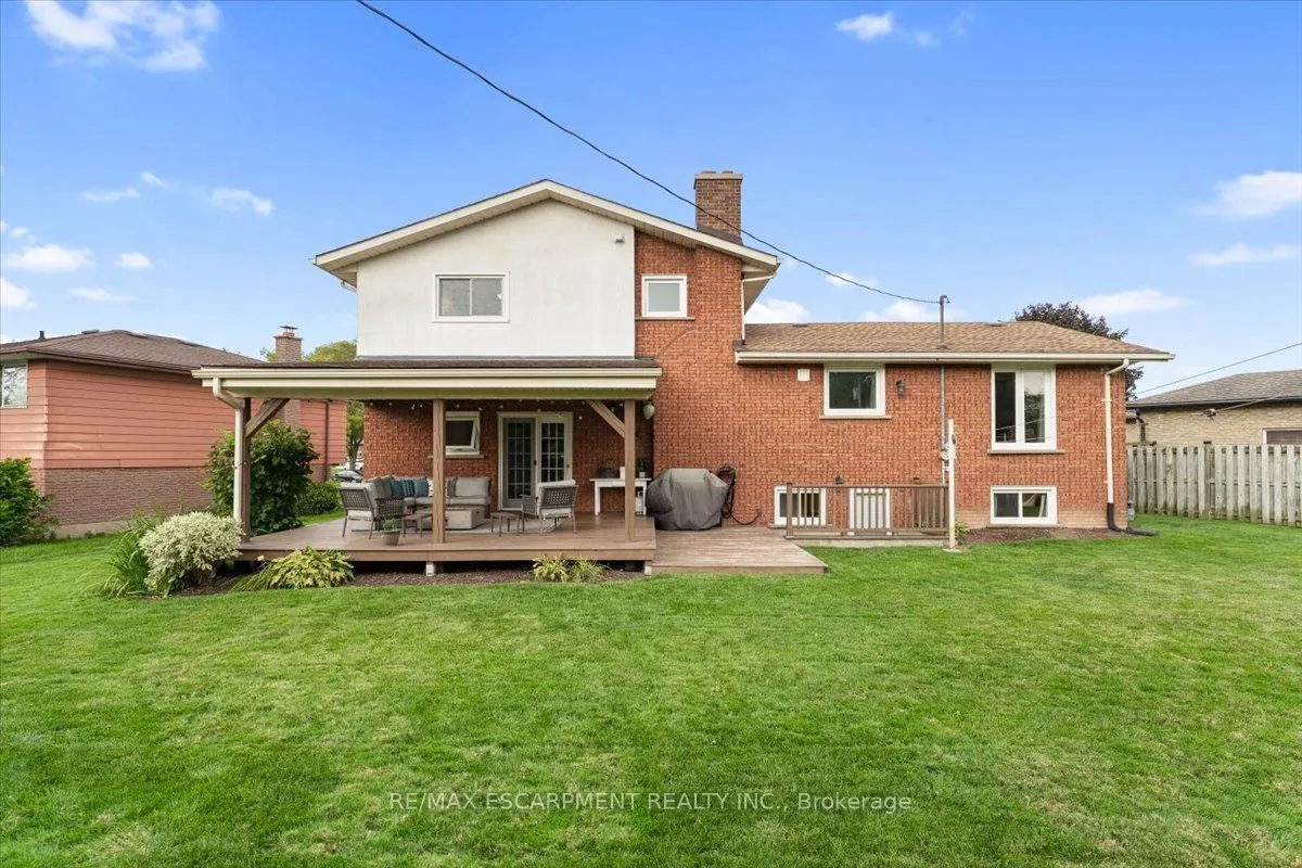 87 Loyalist Drive