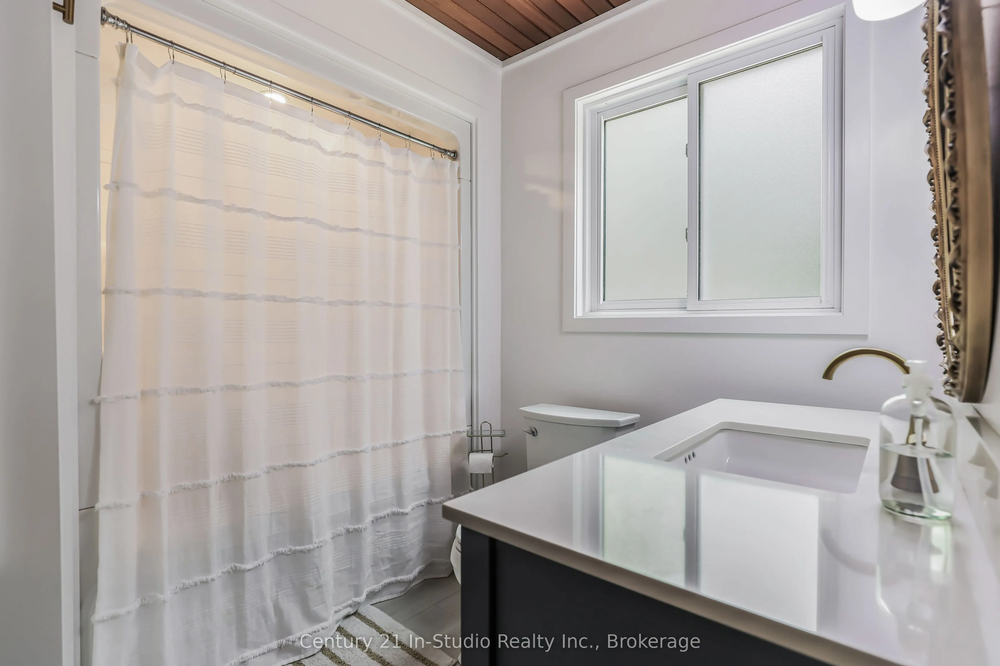 24 Miramichi Bay Road