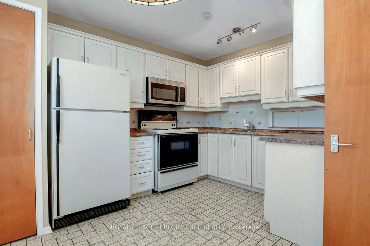 7 Carmichael Court, #59