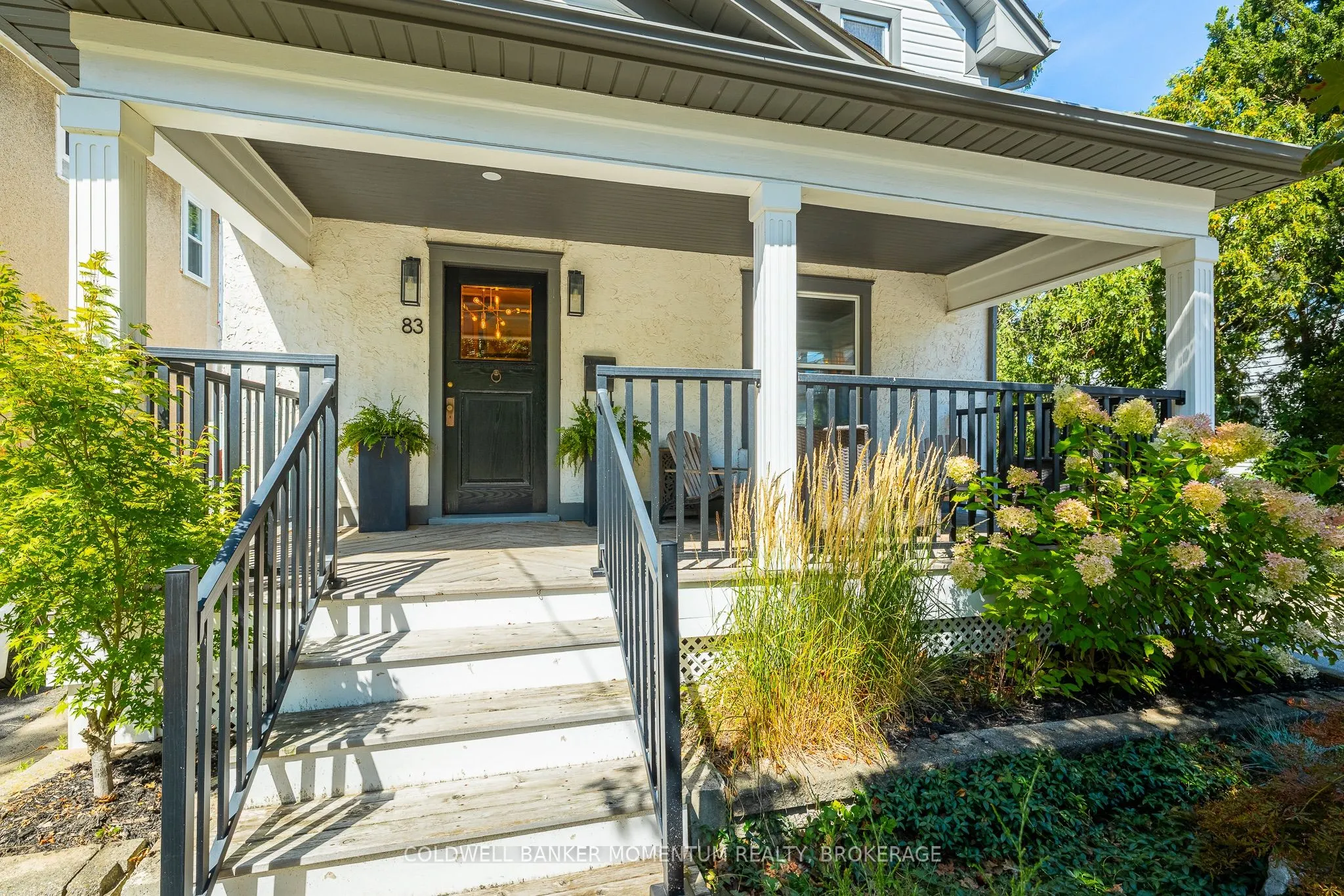 83 DUFFERIN Street