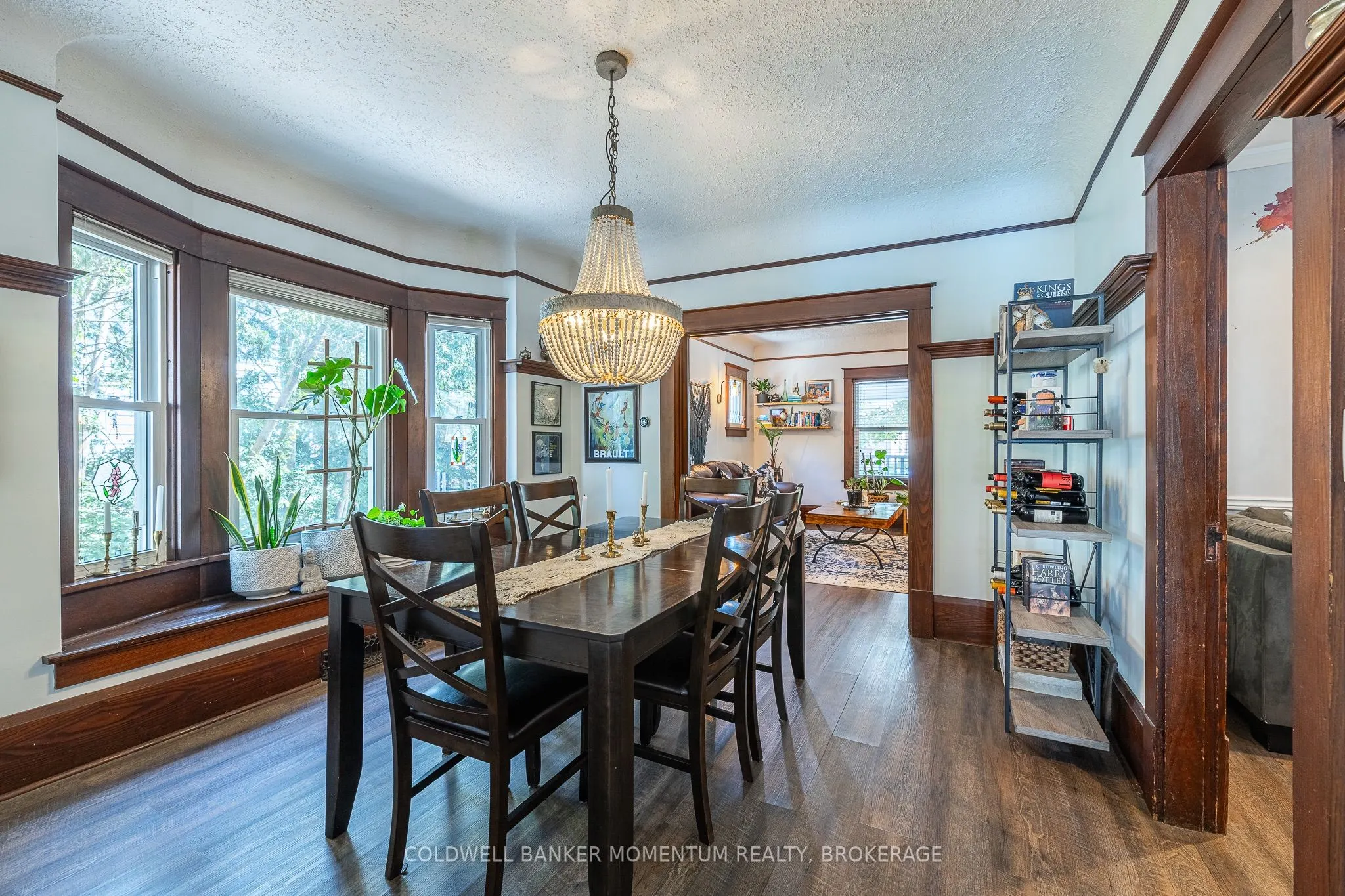 83 DUFFERIN Street