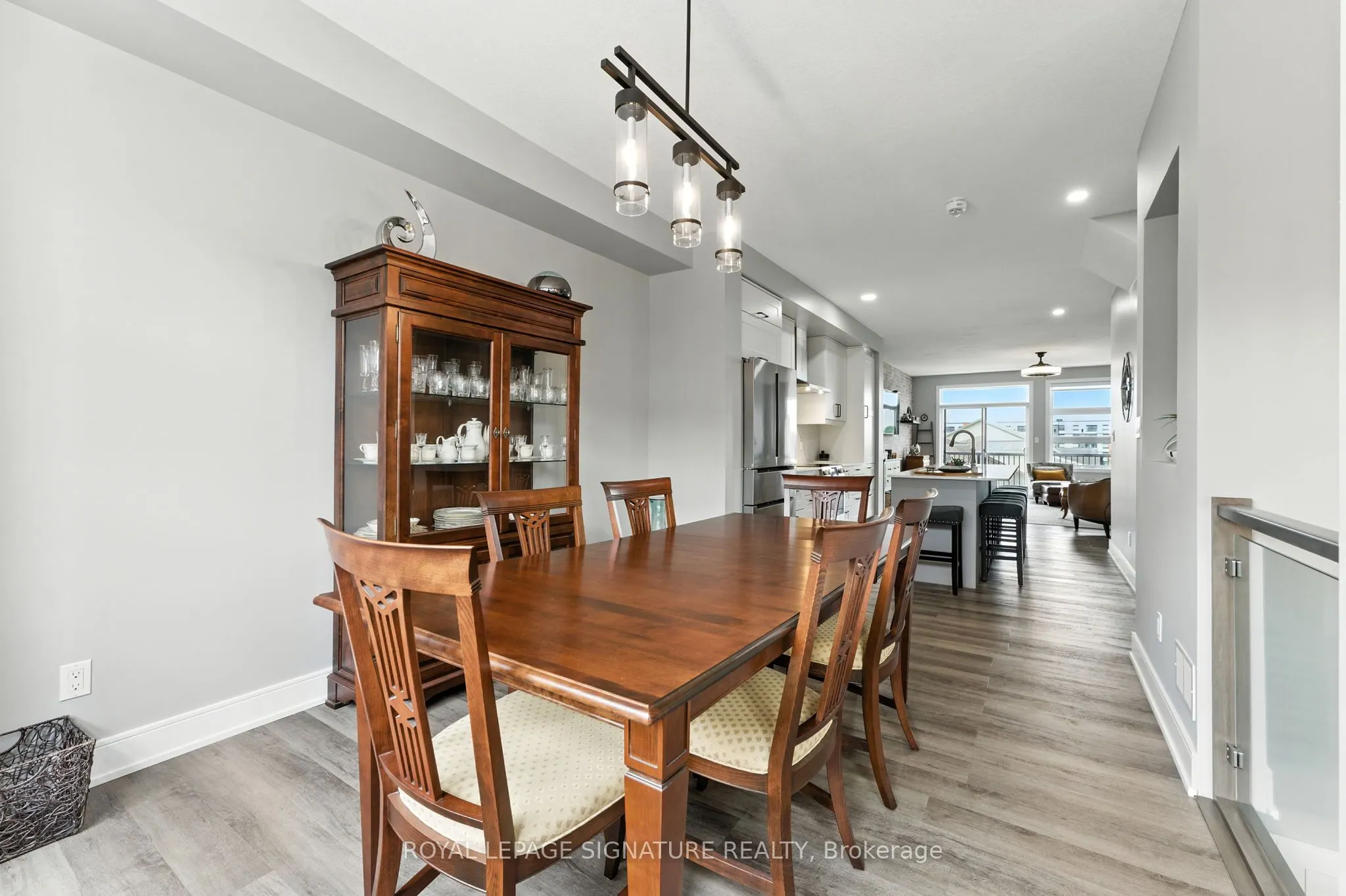60 Arkell Road, #33