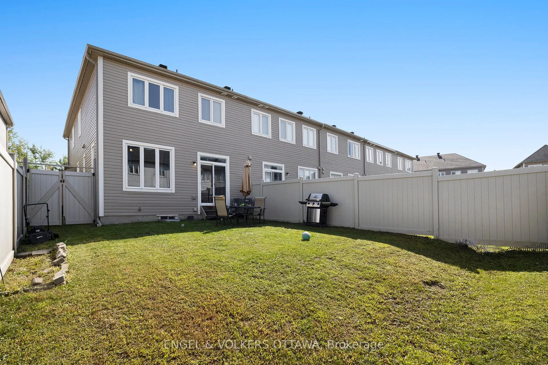 513 Tulip Tree Way